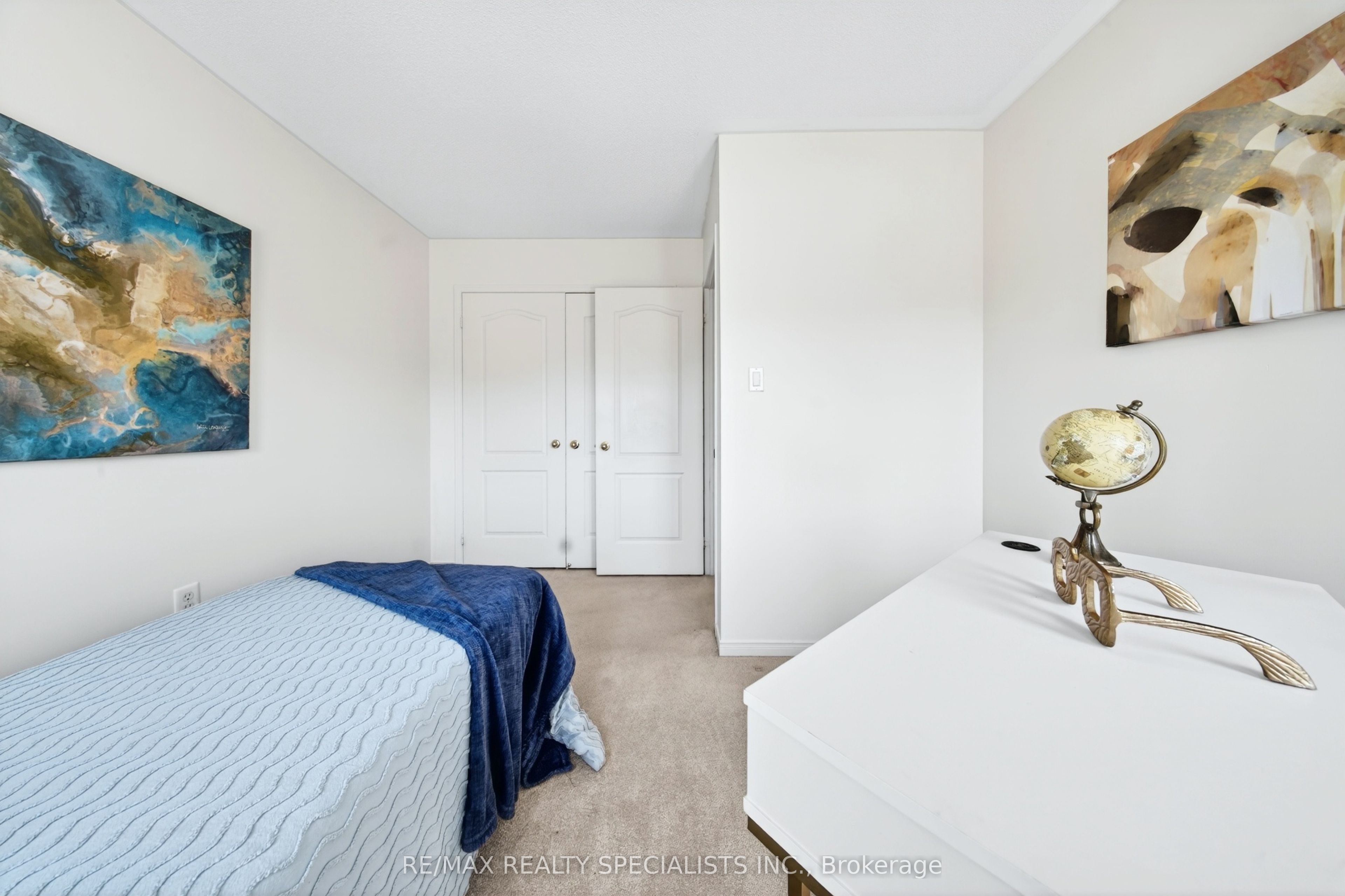 Listing 233013 Image