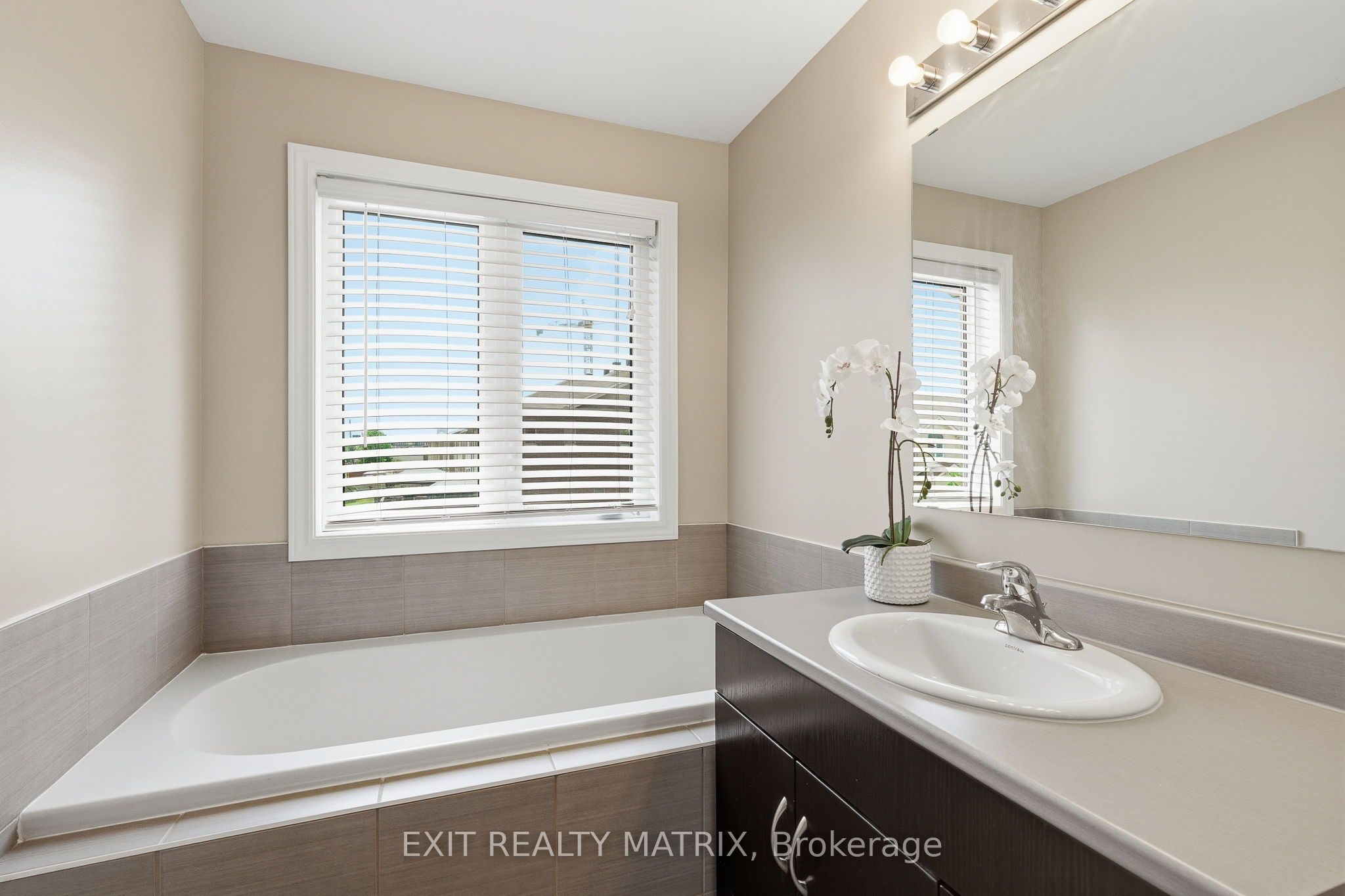 Listing 244220 Image