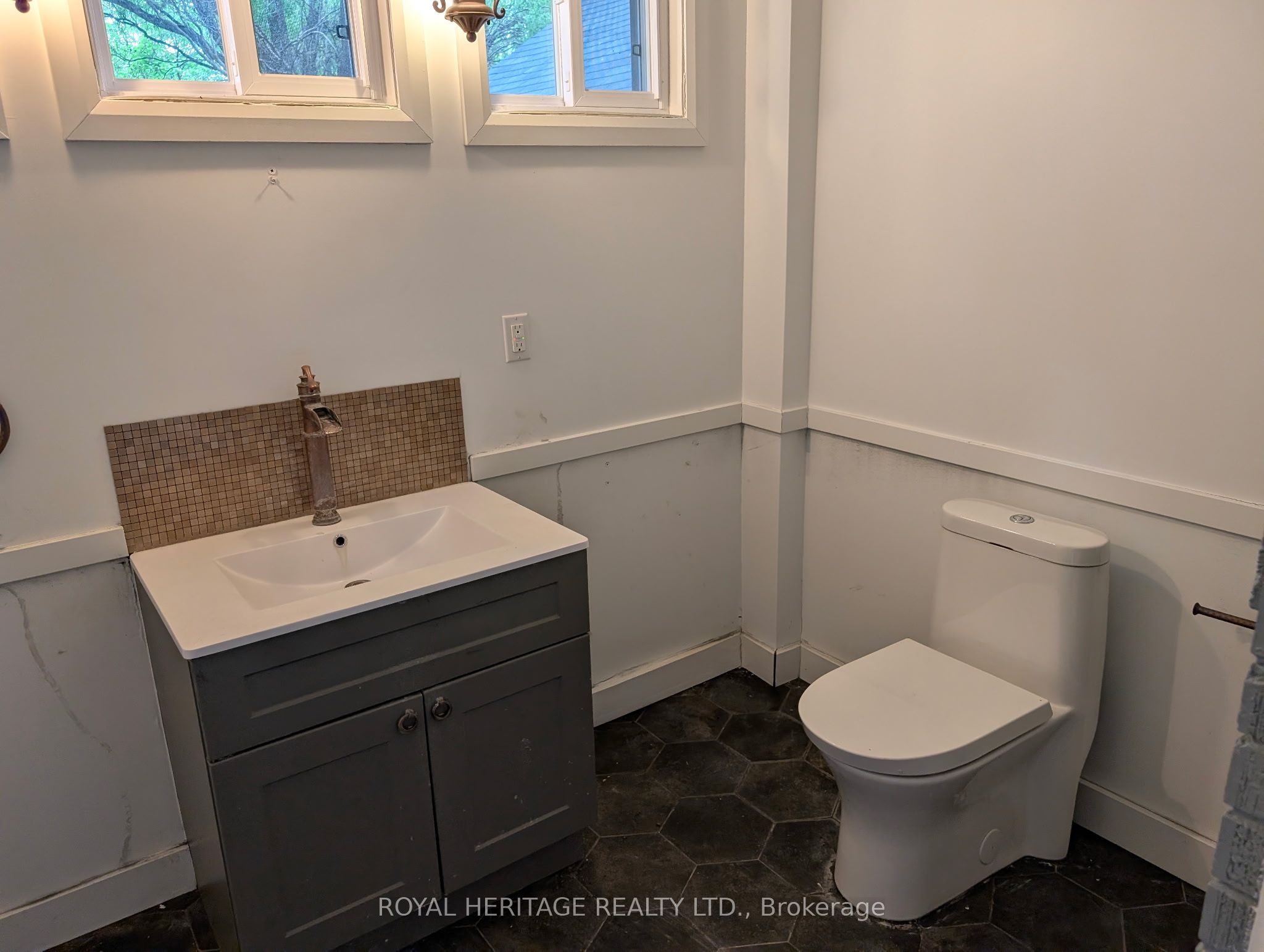 Listing 232235 Image
