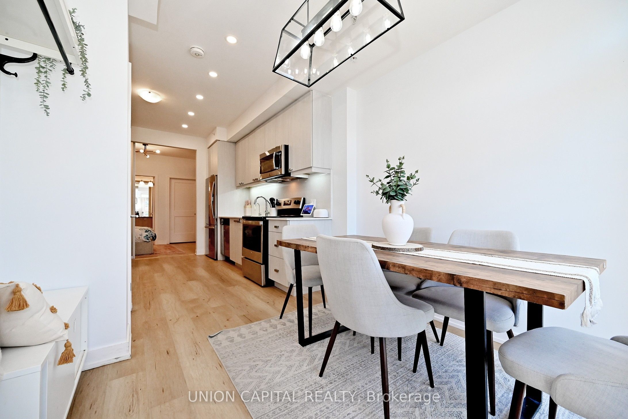 Listing 244212 Image