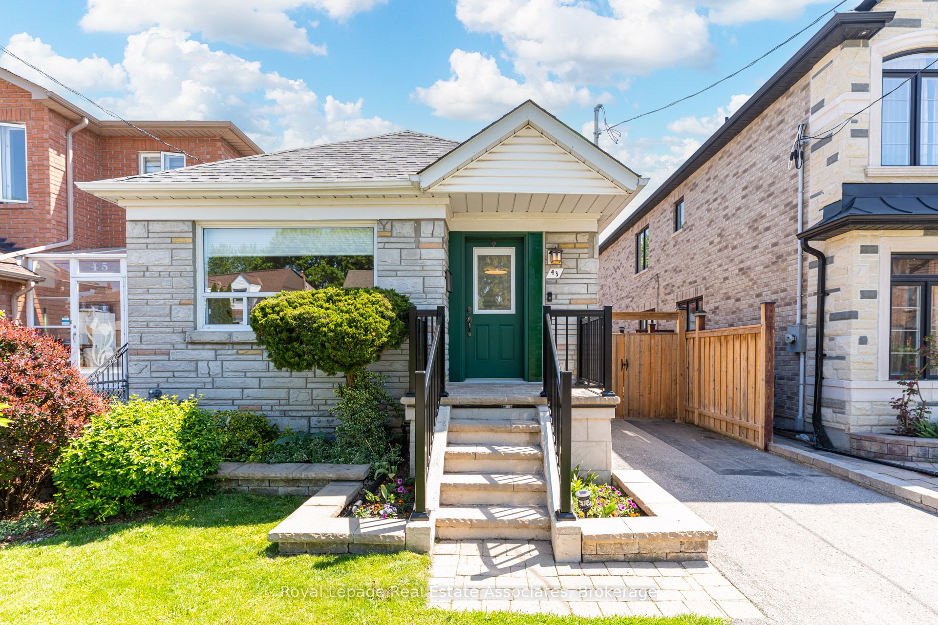 Listing 232419 Image