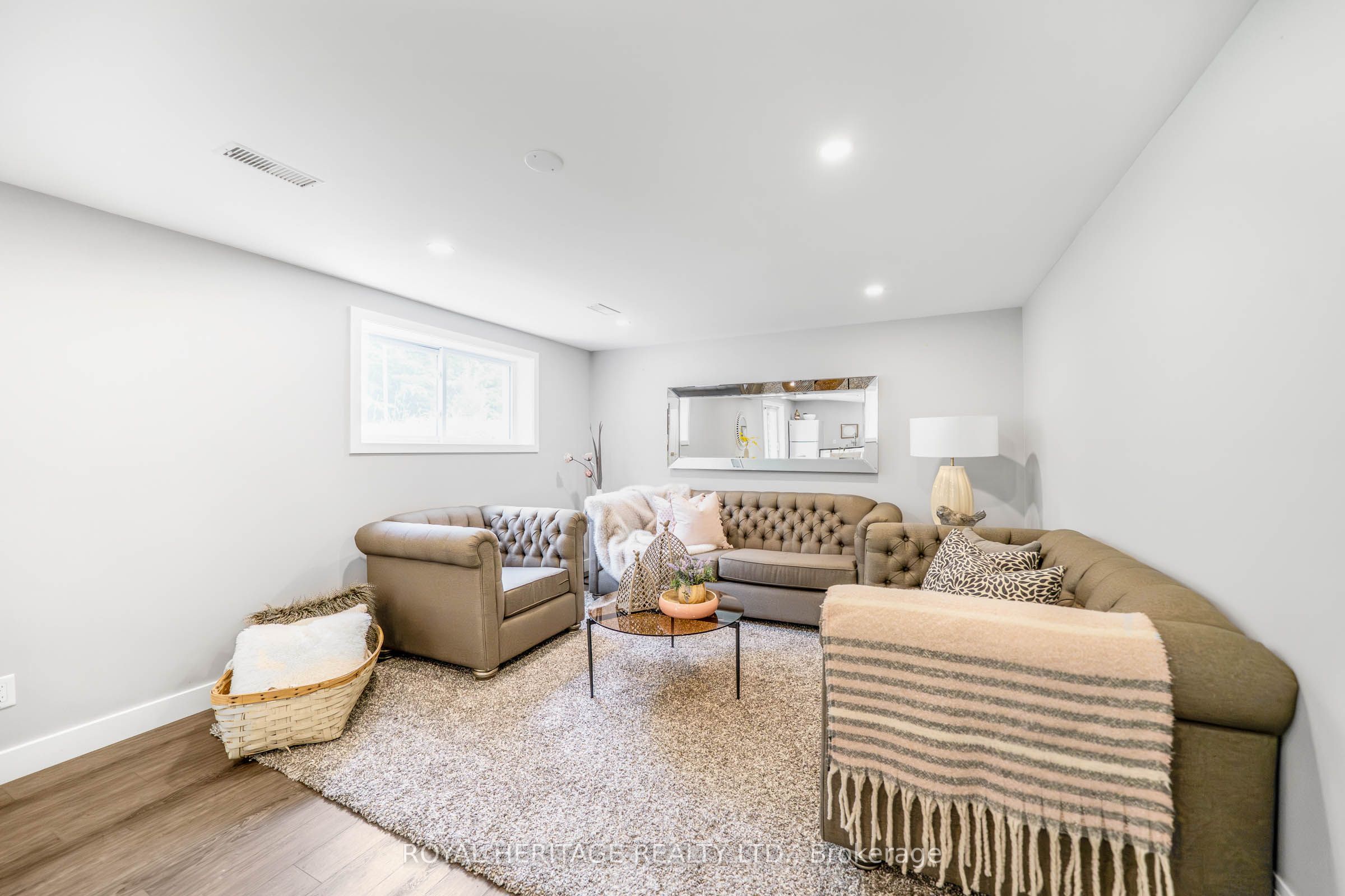 Listing 235813 Image