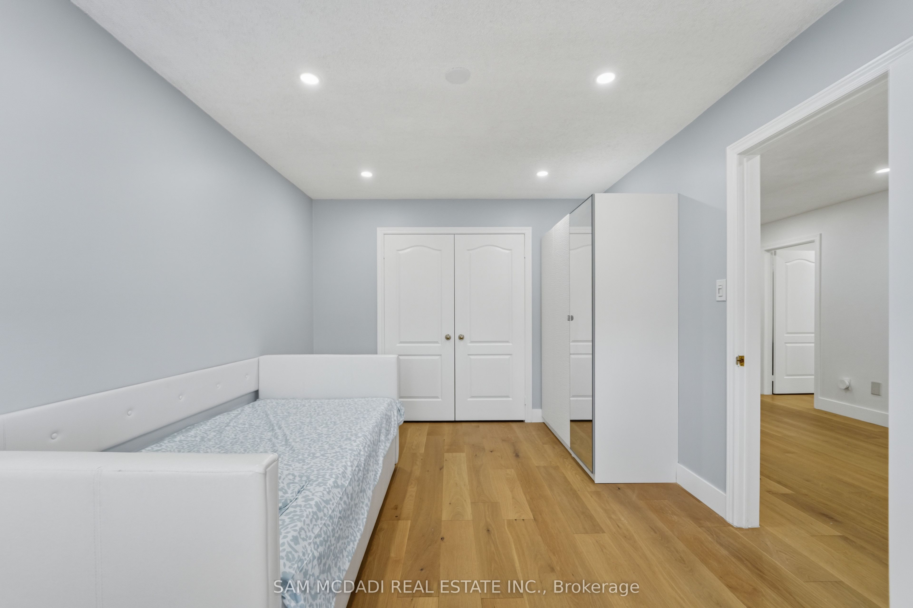 Listing 239149 Image