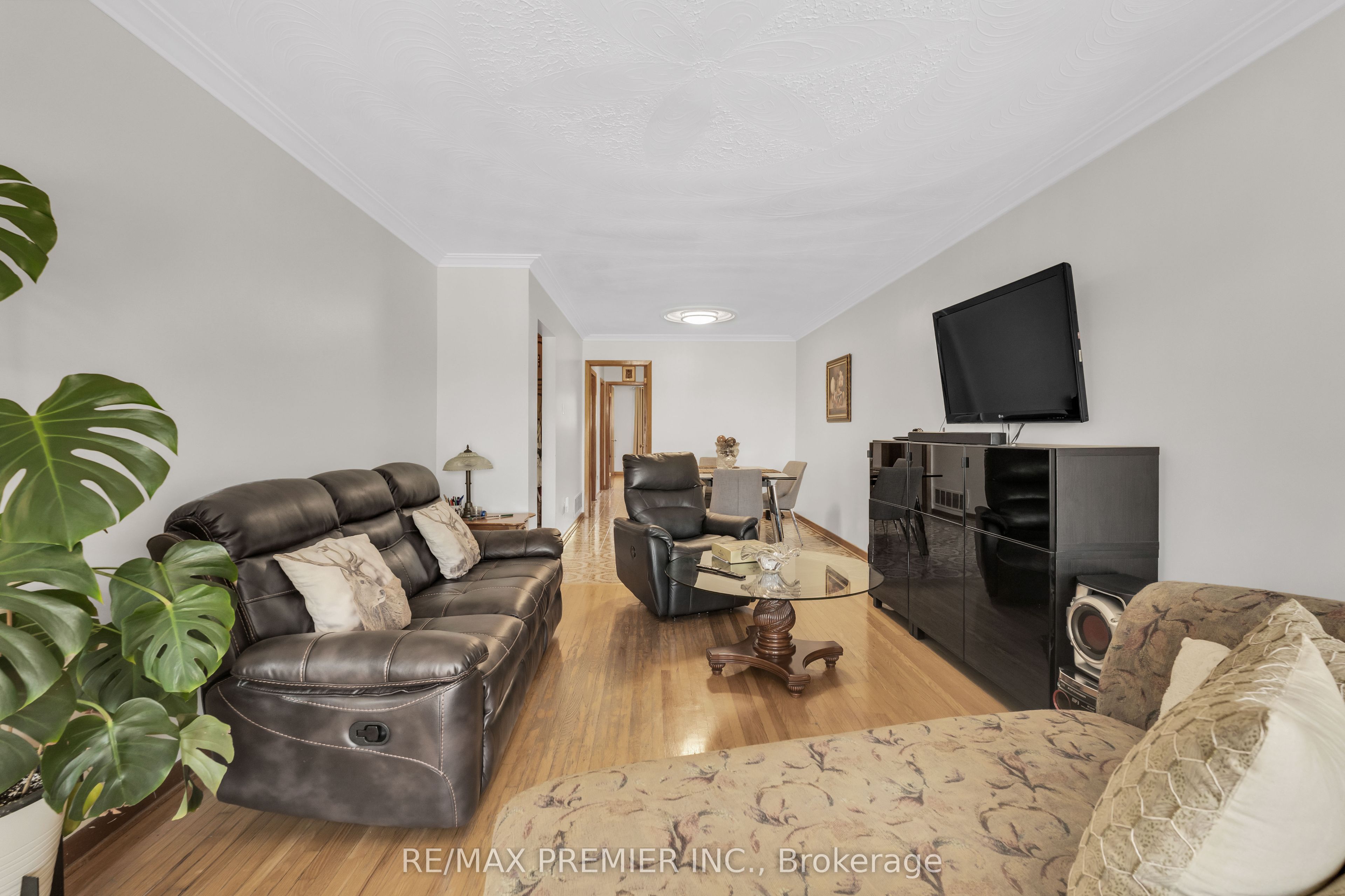 Listing 241443 Image