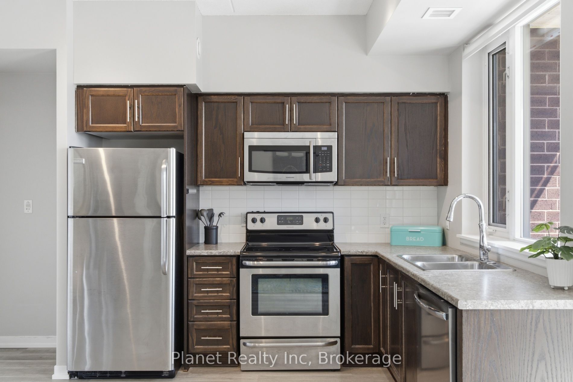 Listing 238960 Image