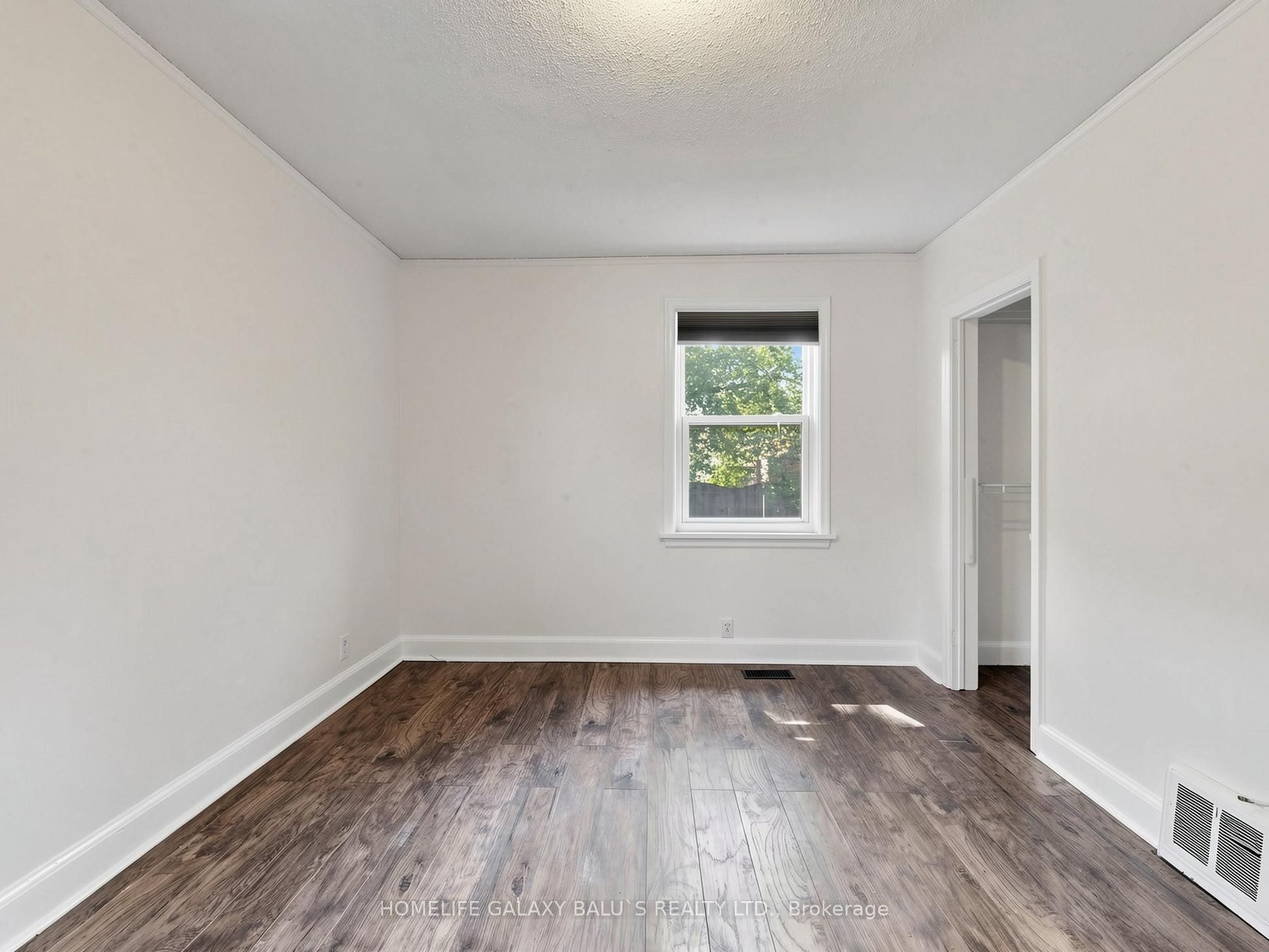 Listing 239012 Image