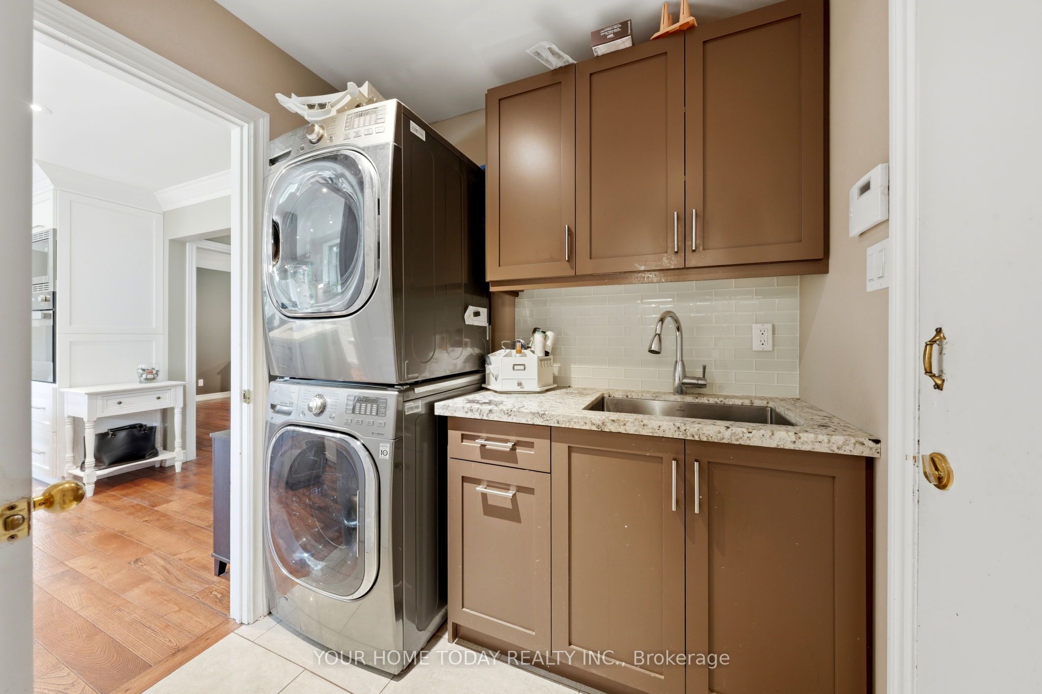 Listing 236696 Image