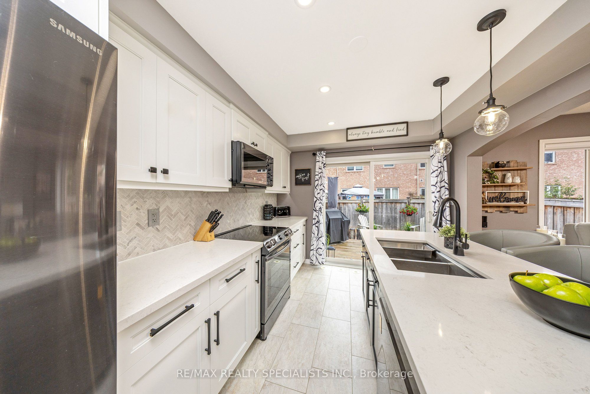 Listing 240251 Image