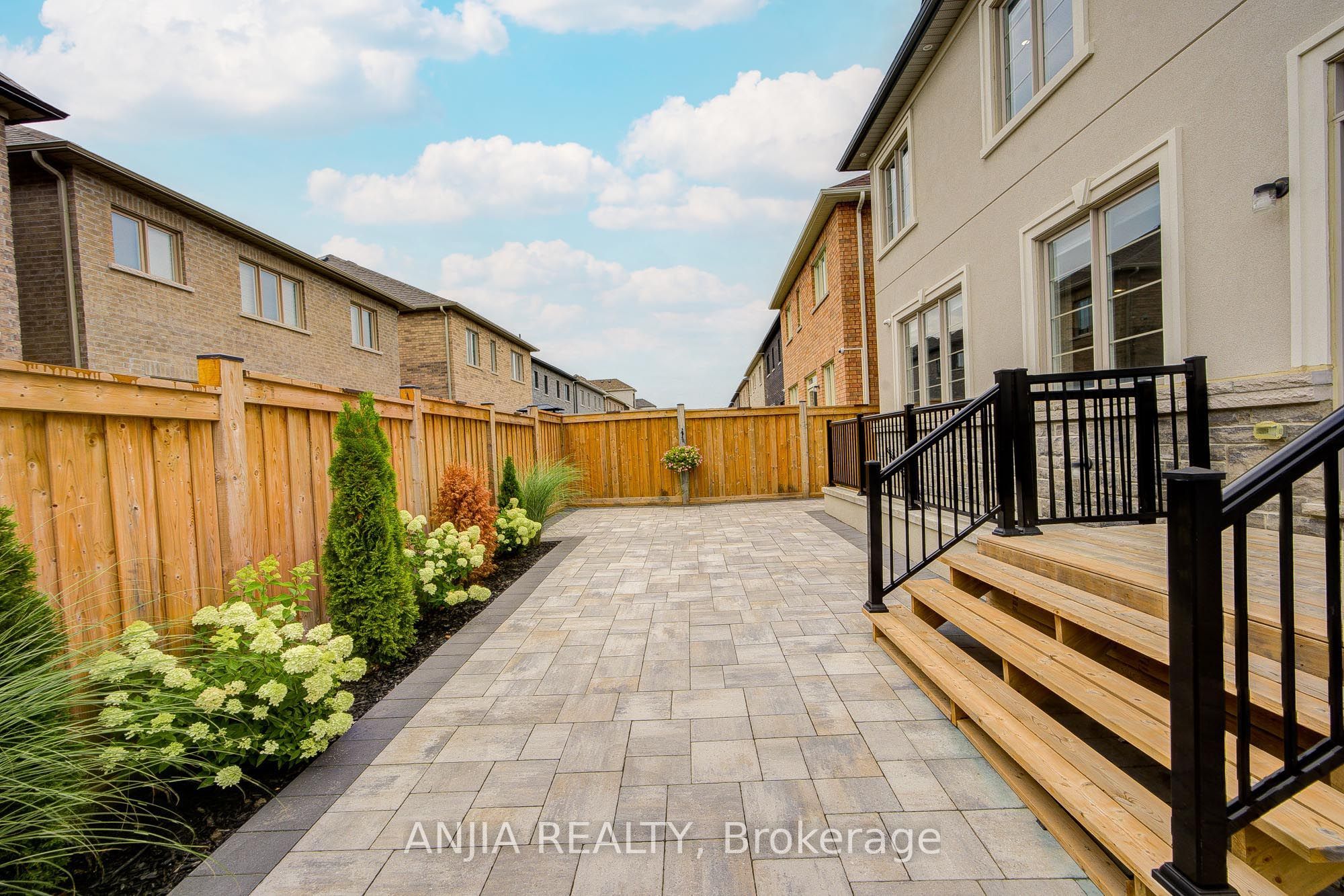 Listing 239437 Image