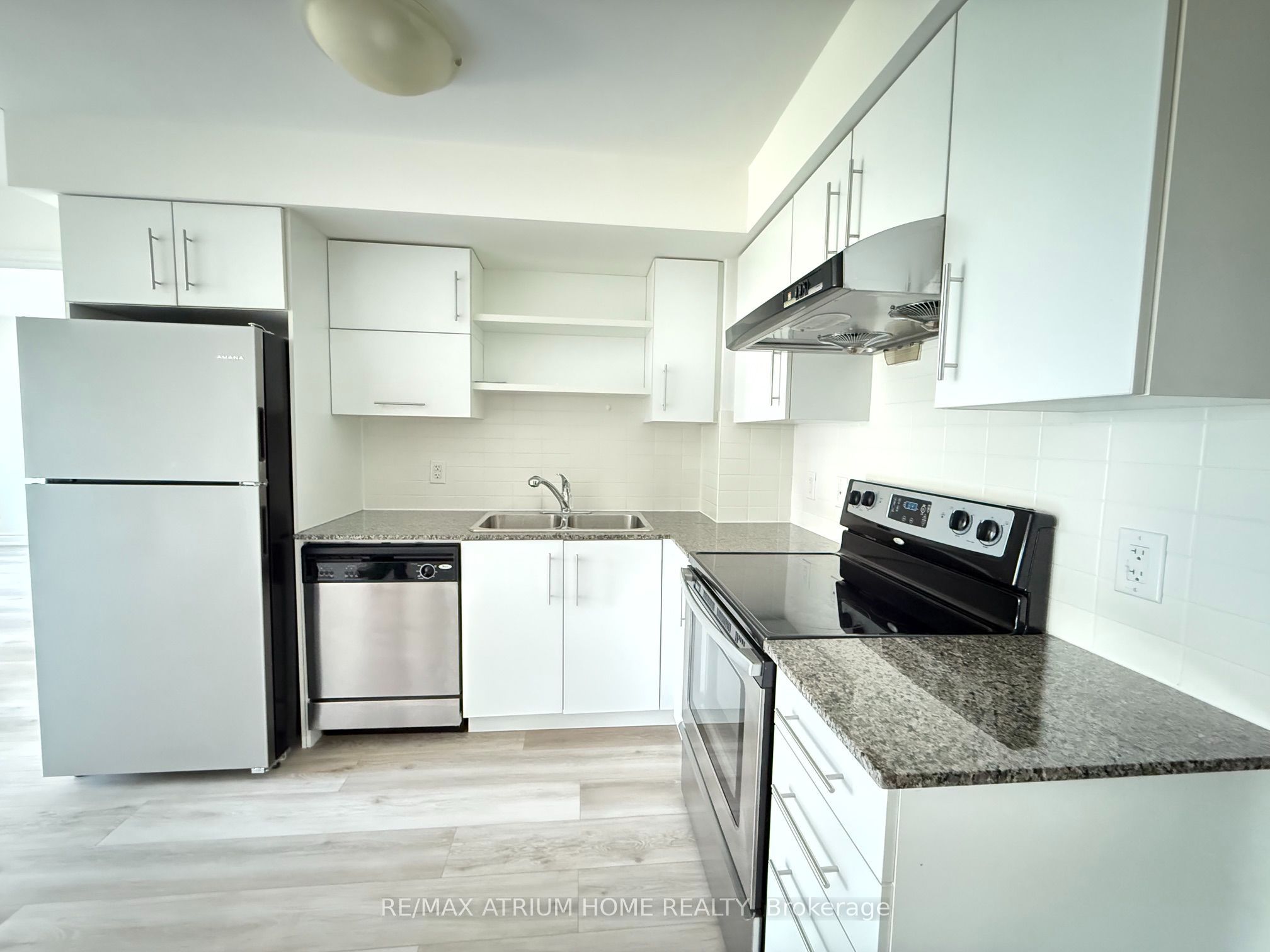 Listing 241837 Image