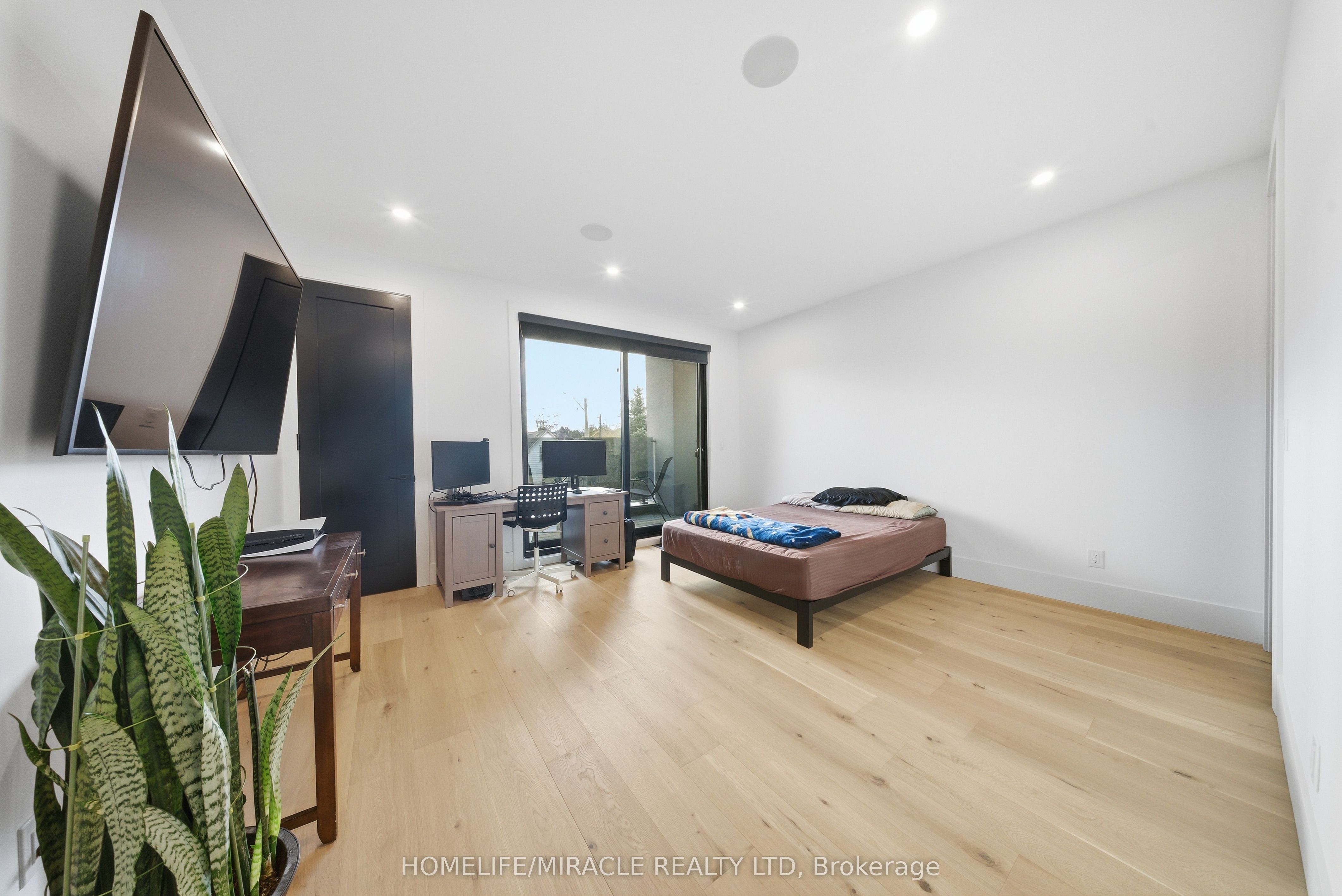 Listing 241144 Image