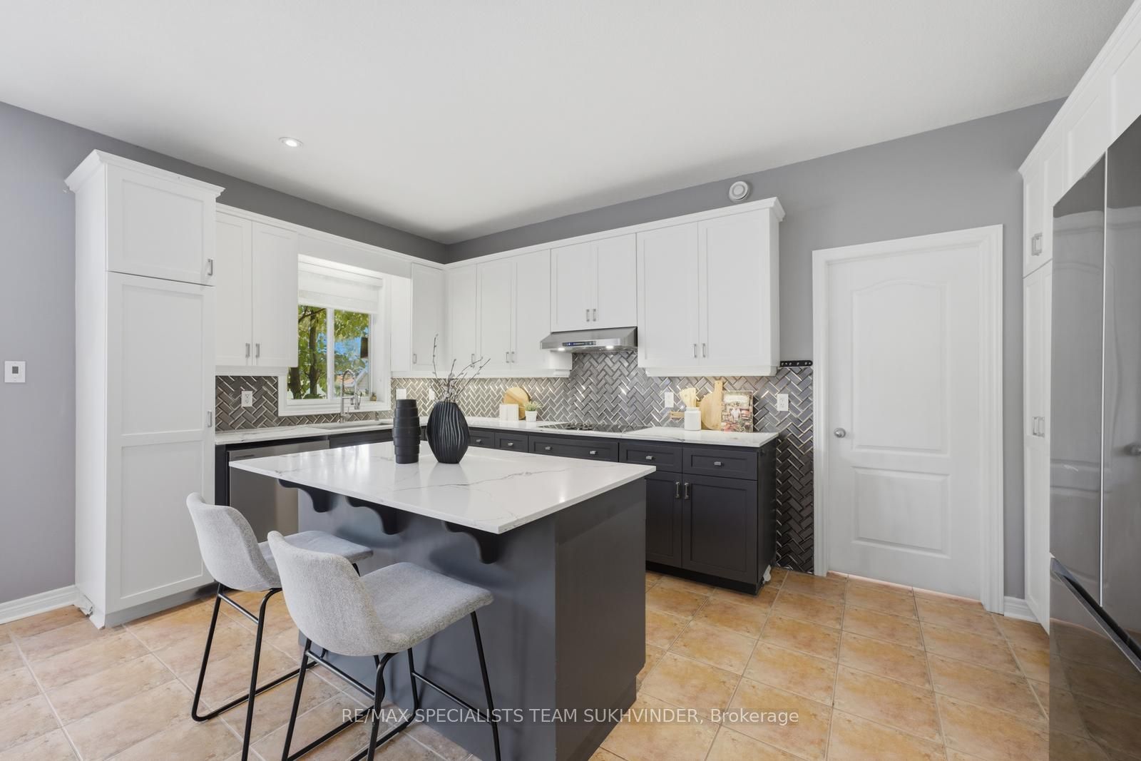 Listing 240318 Image
