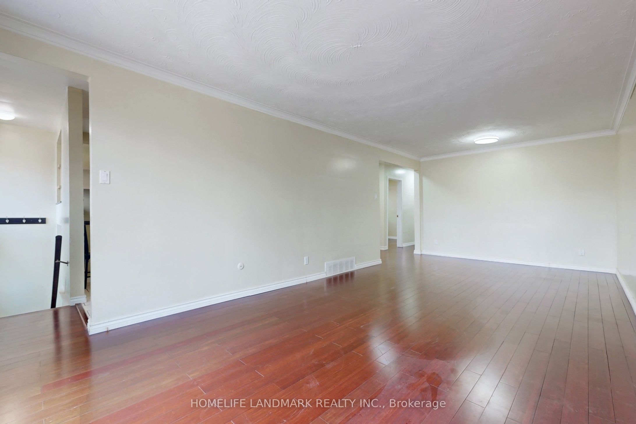 Listing 242371 Image