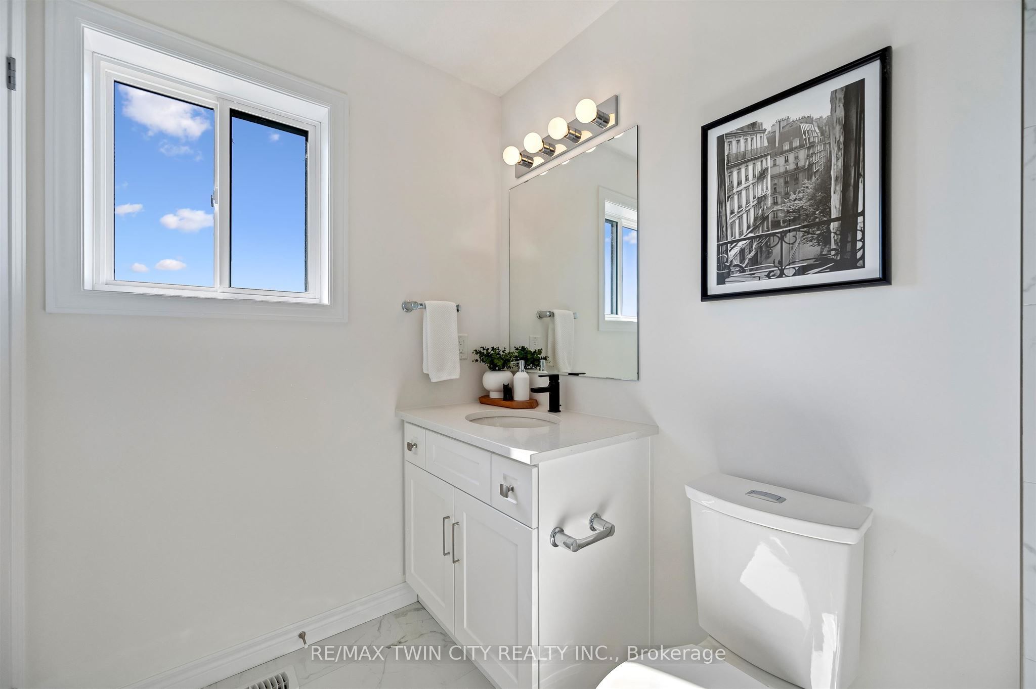 Listing 241277 Image
