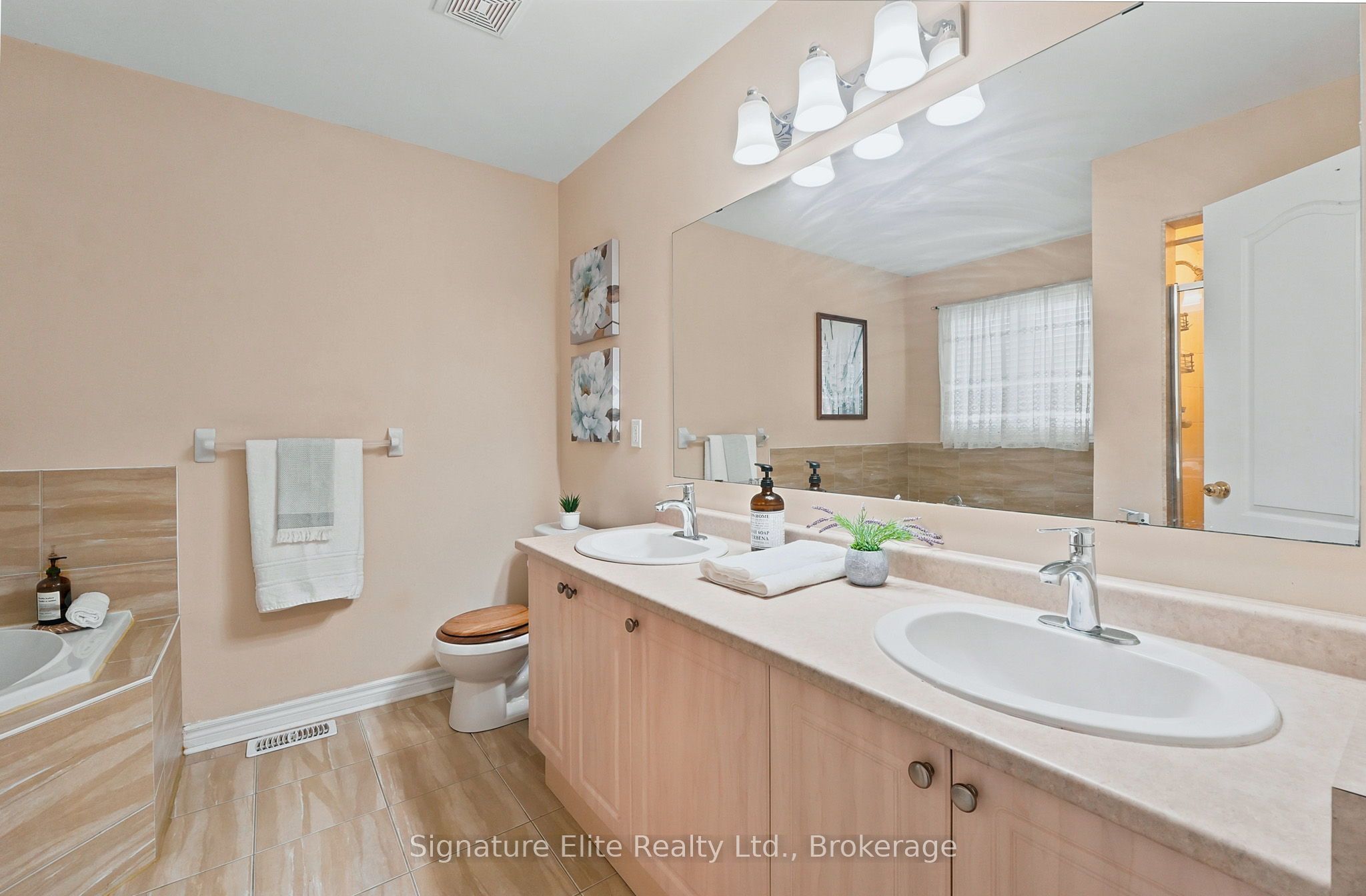 Listing 244866 Image