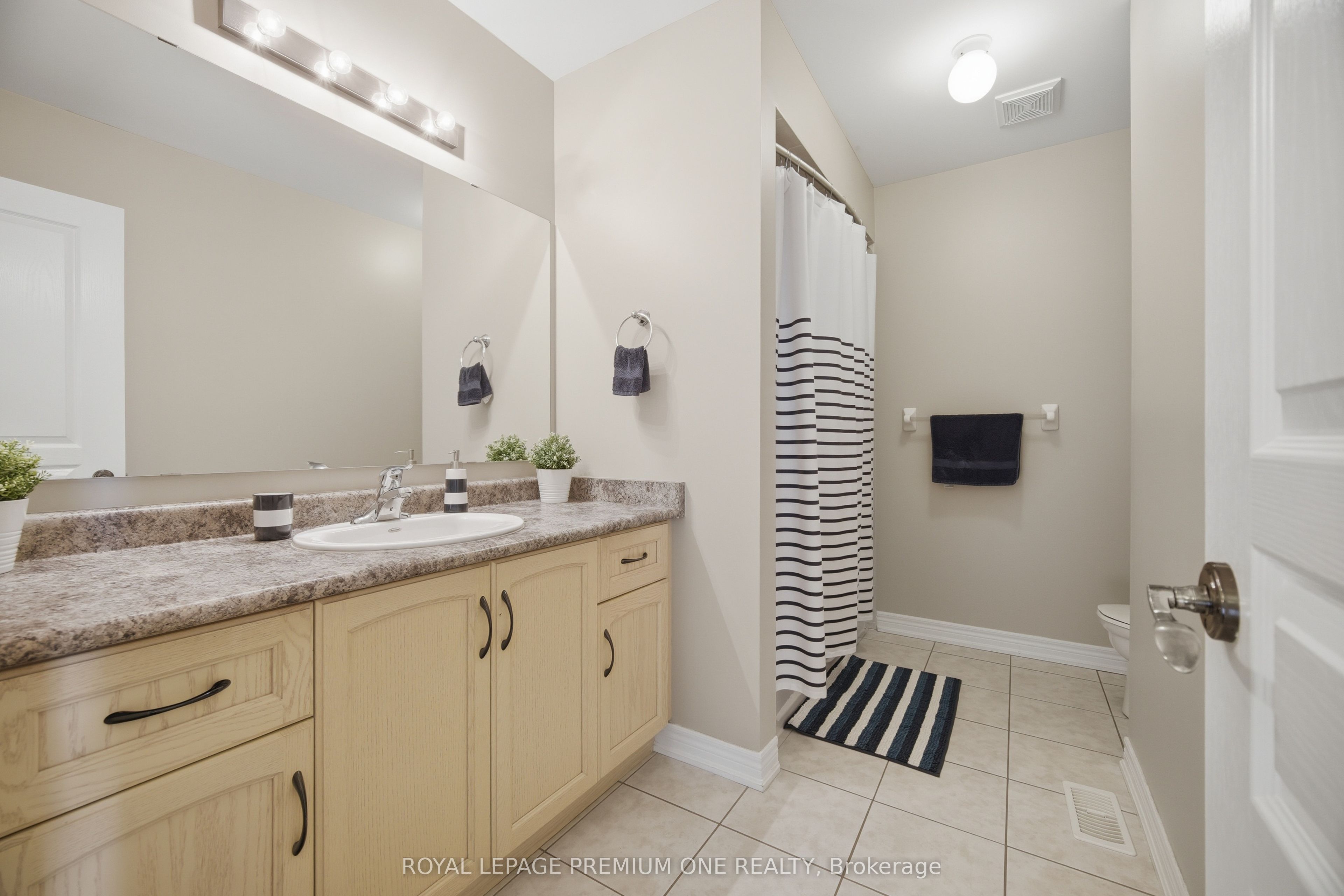 Listing 240944 Image