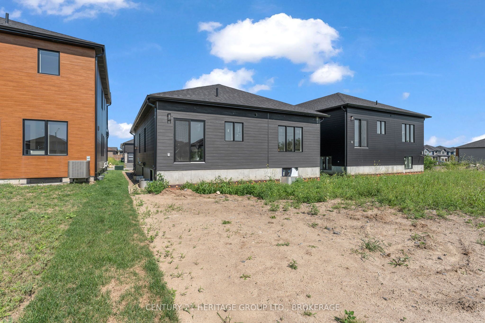 Listing 241100 Image