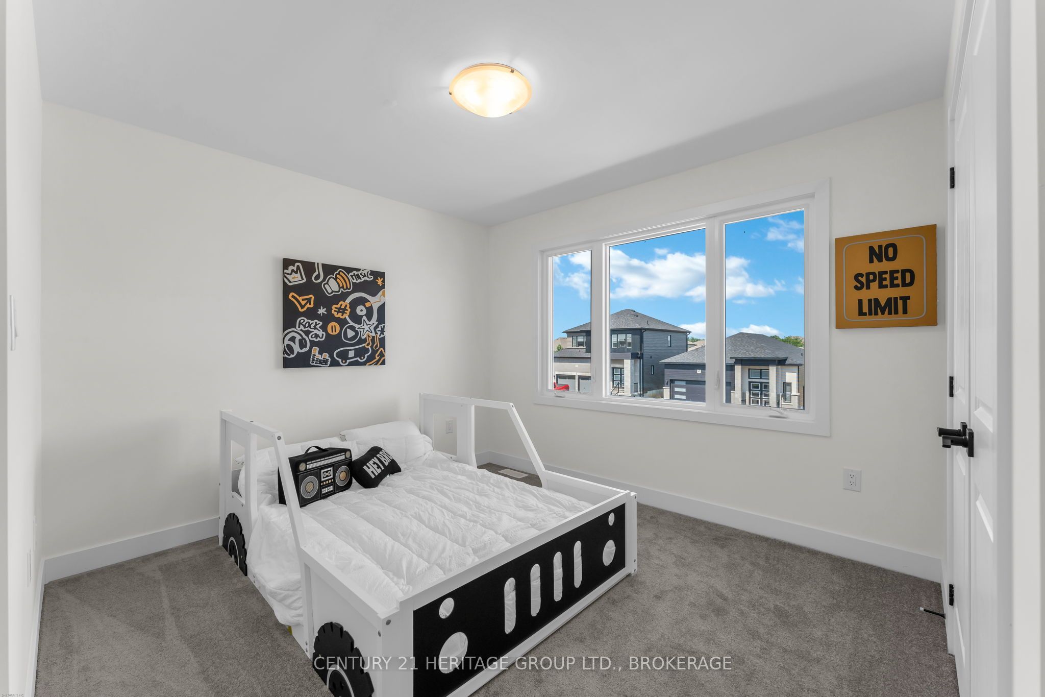 Listing 241097 Image