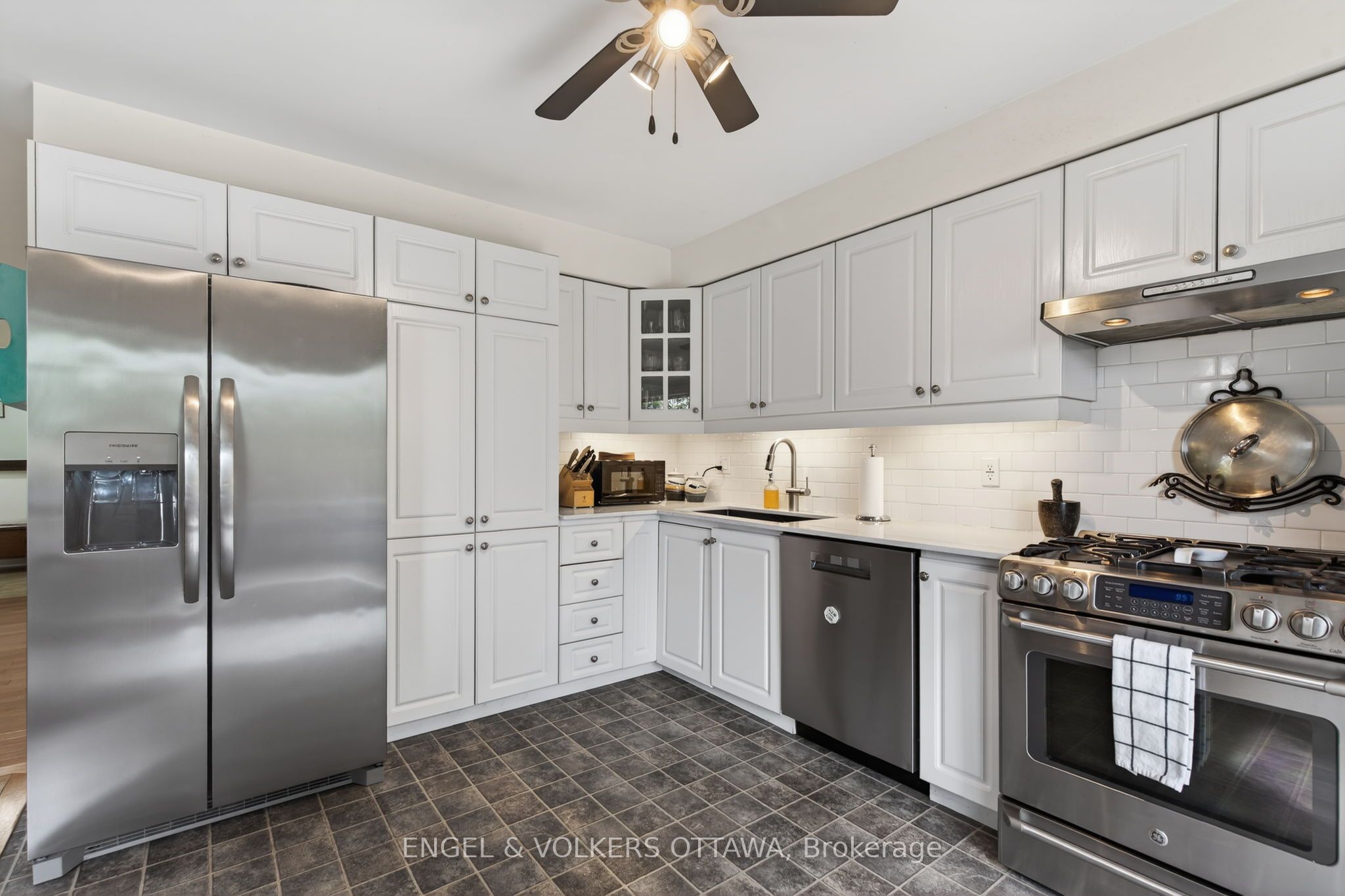 Listing 241905 Image