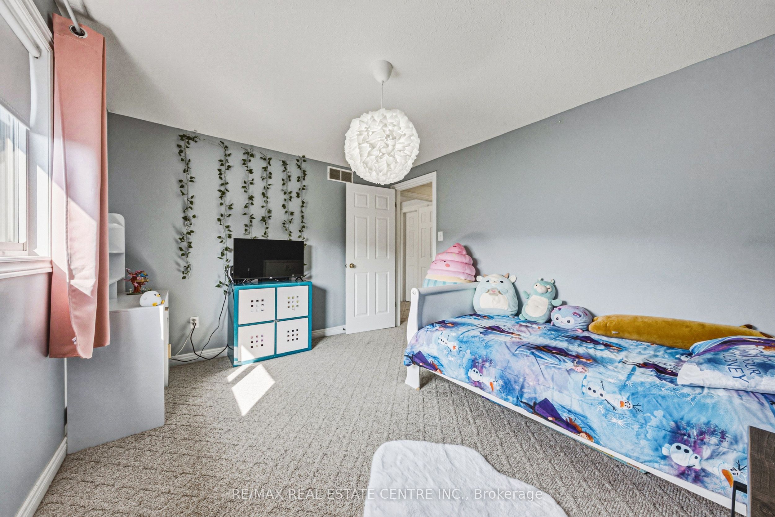 Listing 241202 Image