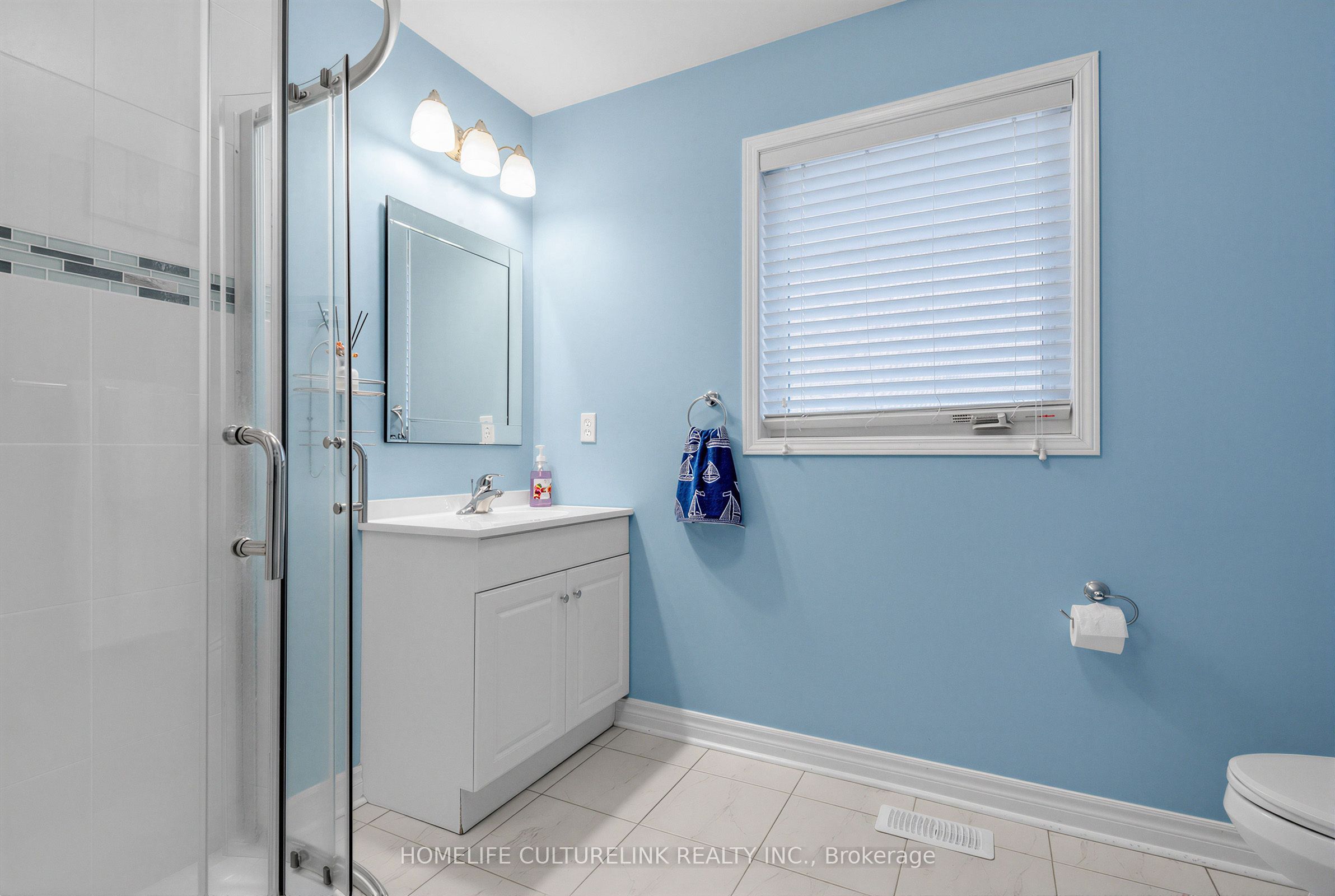 Listing 242204 Image