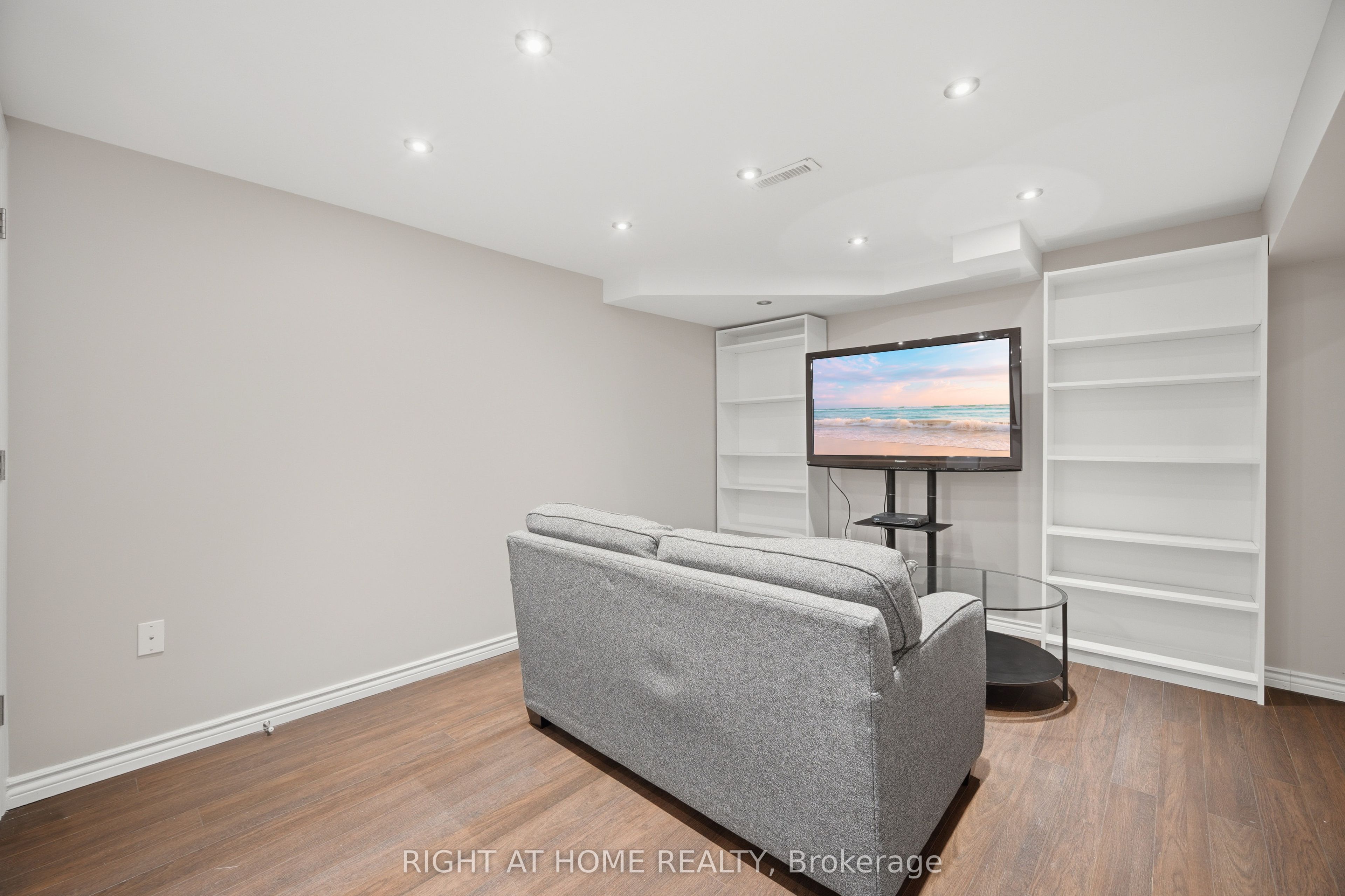 Listing 242468 Image
