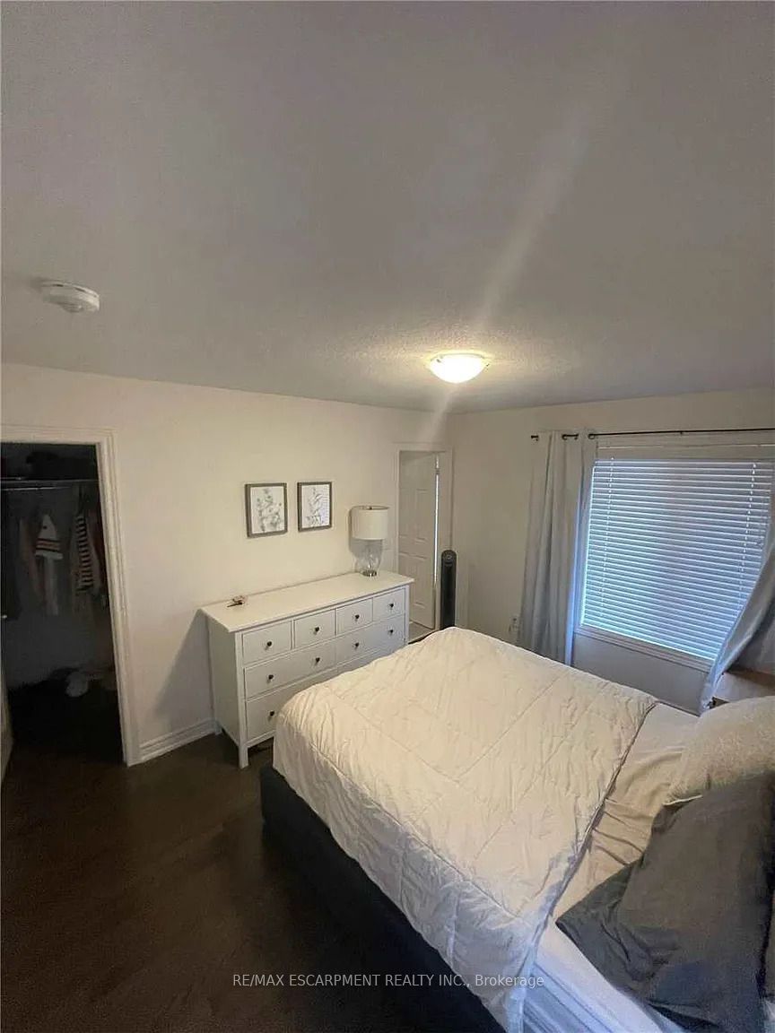 Listing 242209 Image