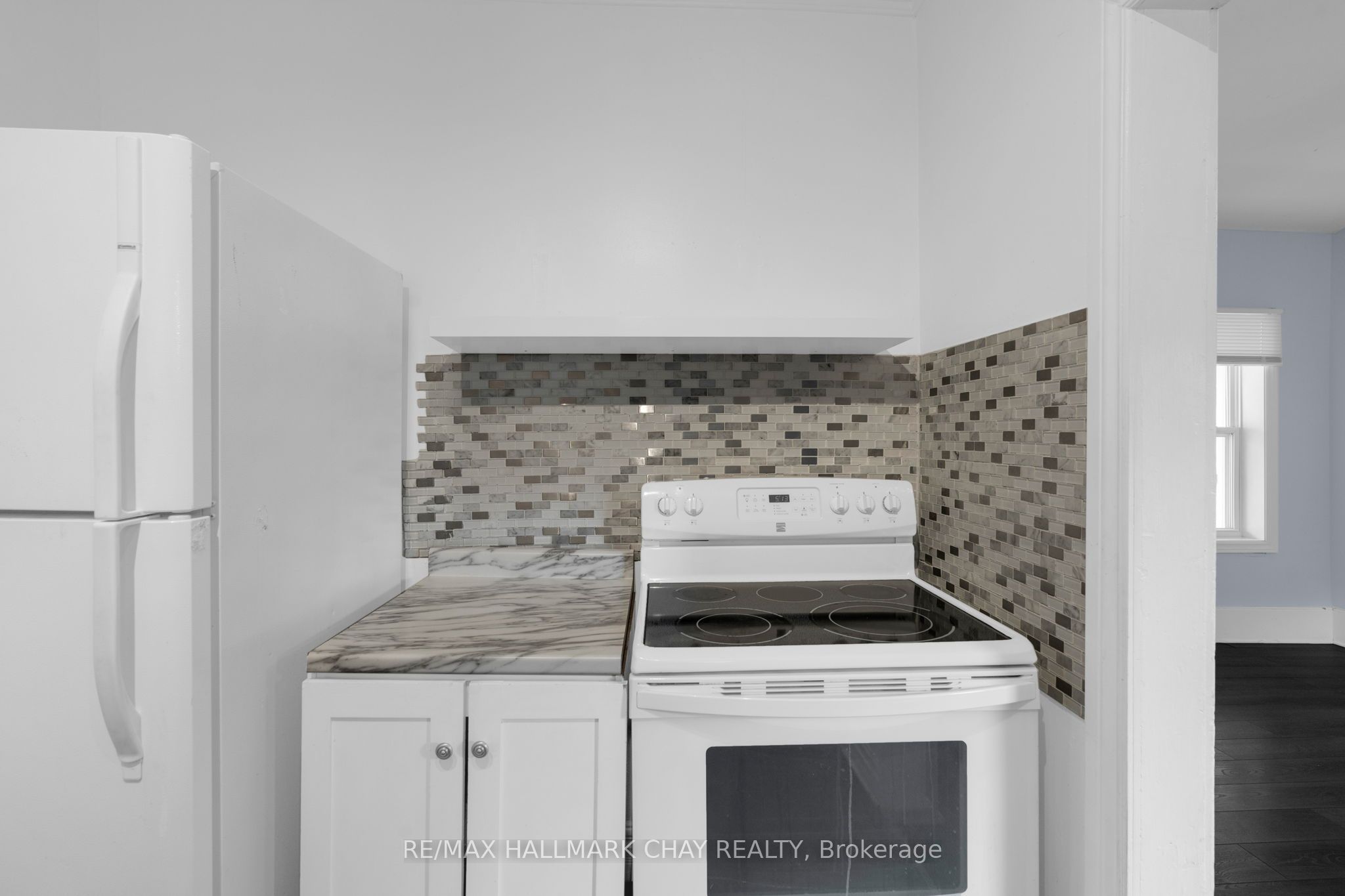Listing 243256 Image