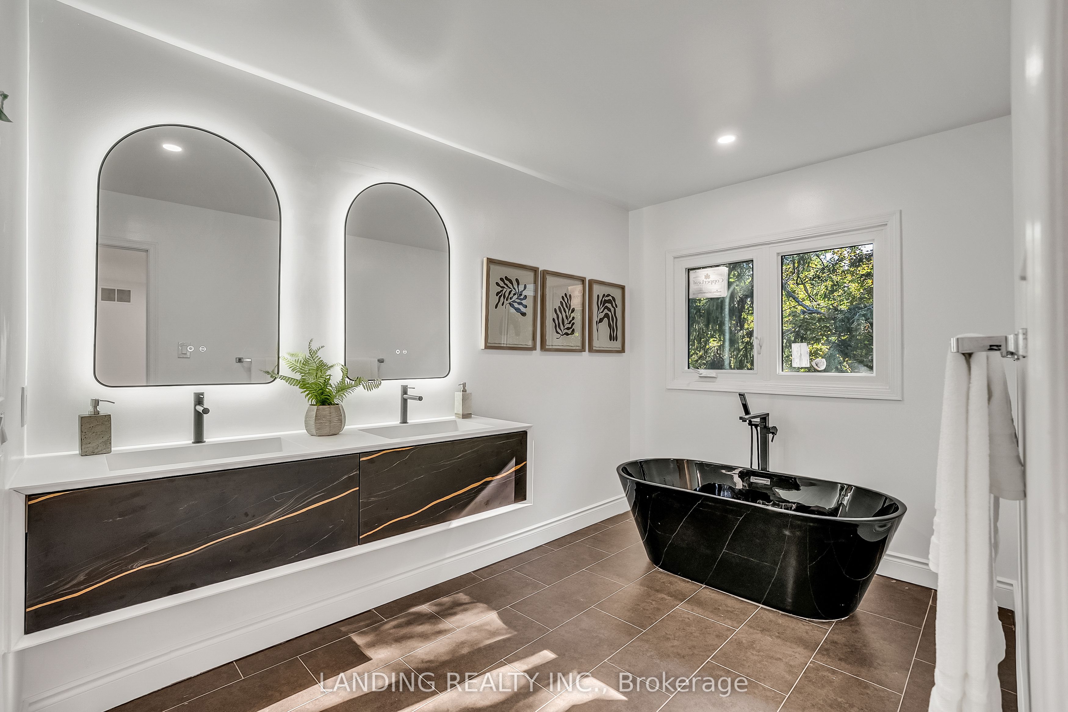 Listing 242996 Image