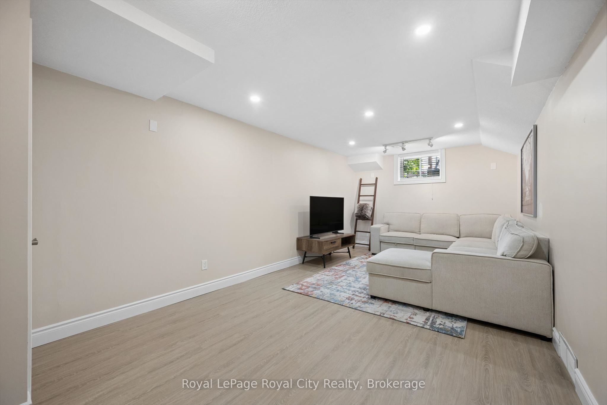 Listing 244035 Image