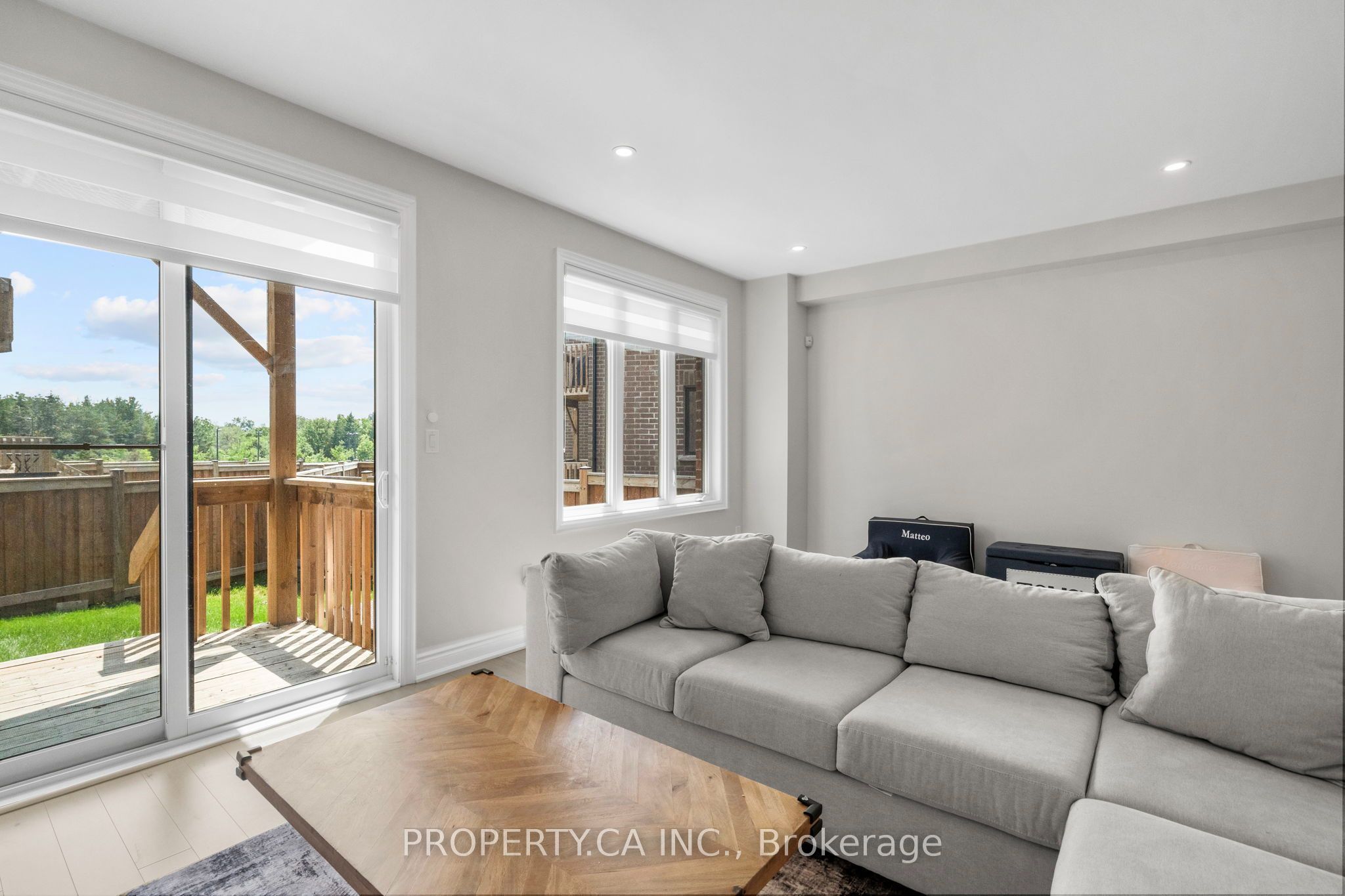 Listing 245300 Image