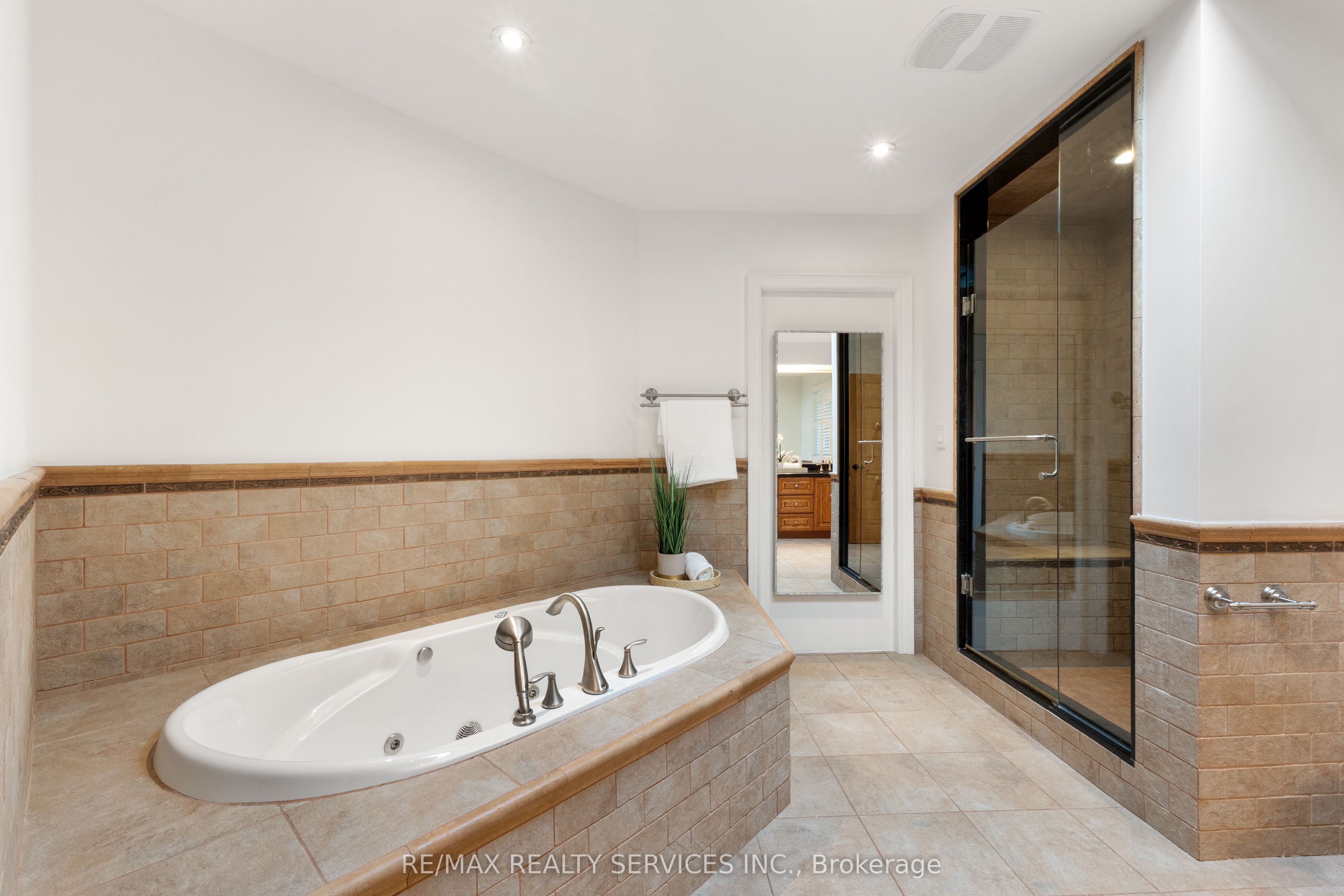 Listing 244007 Image