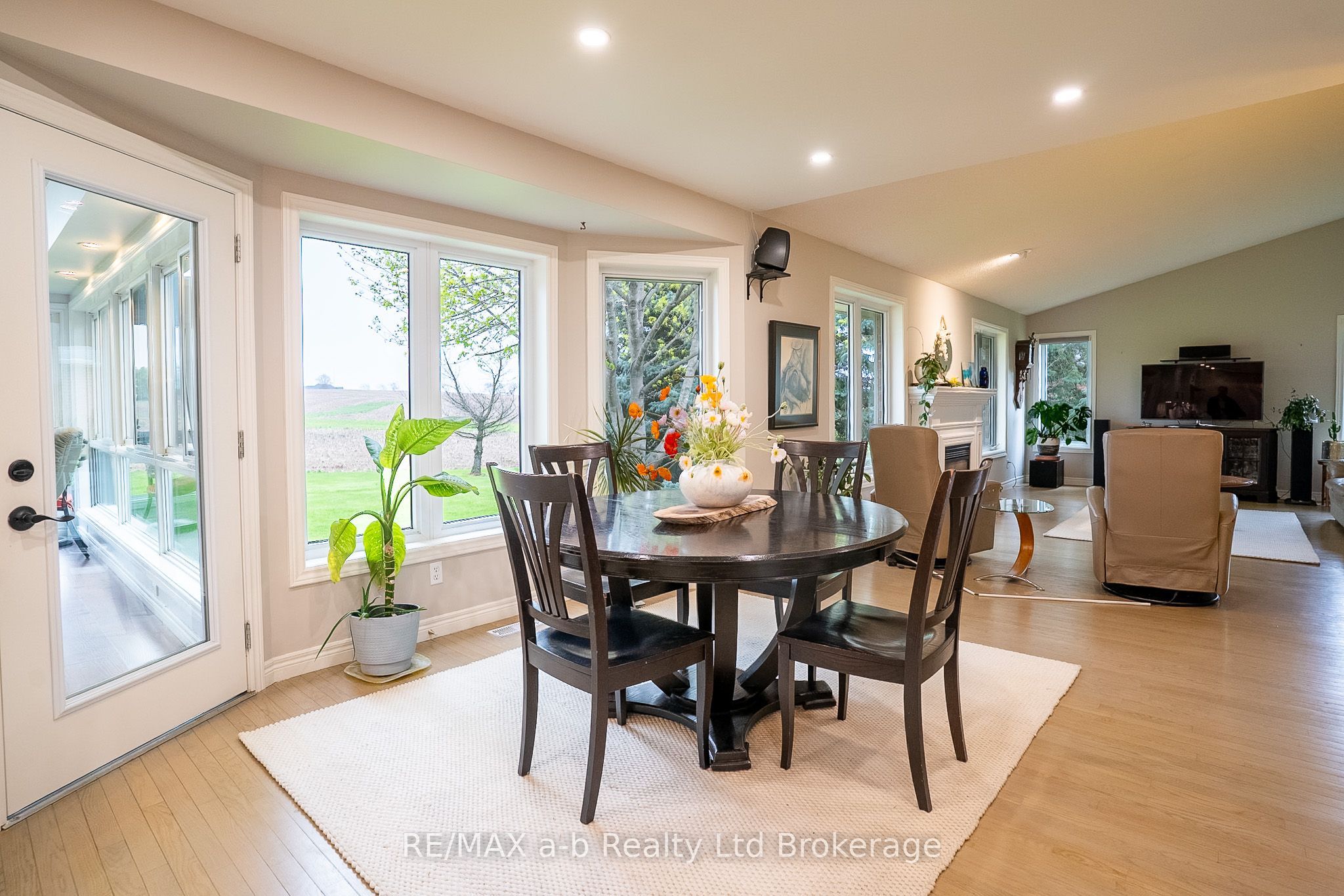 Listing 293968 Image
