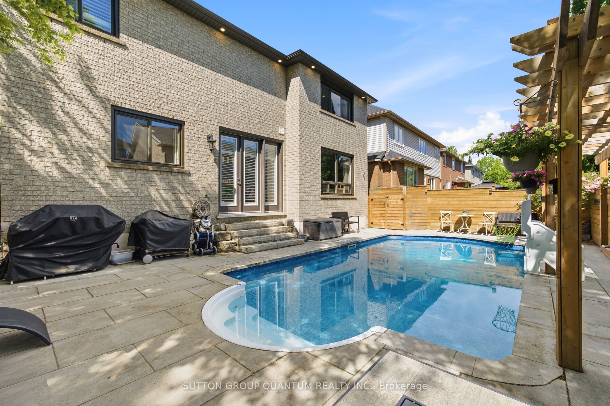 Listing 244742 Image