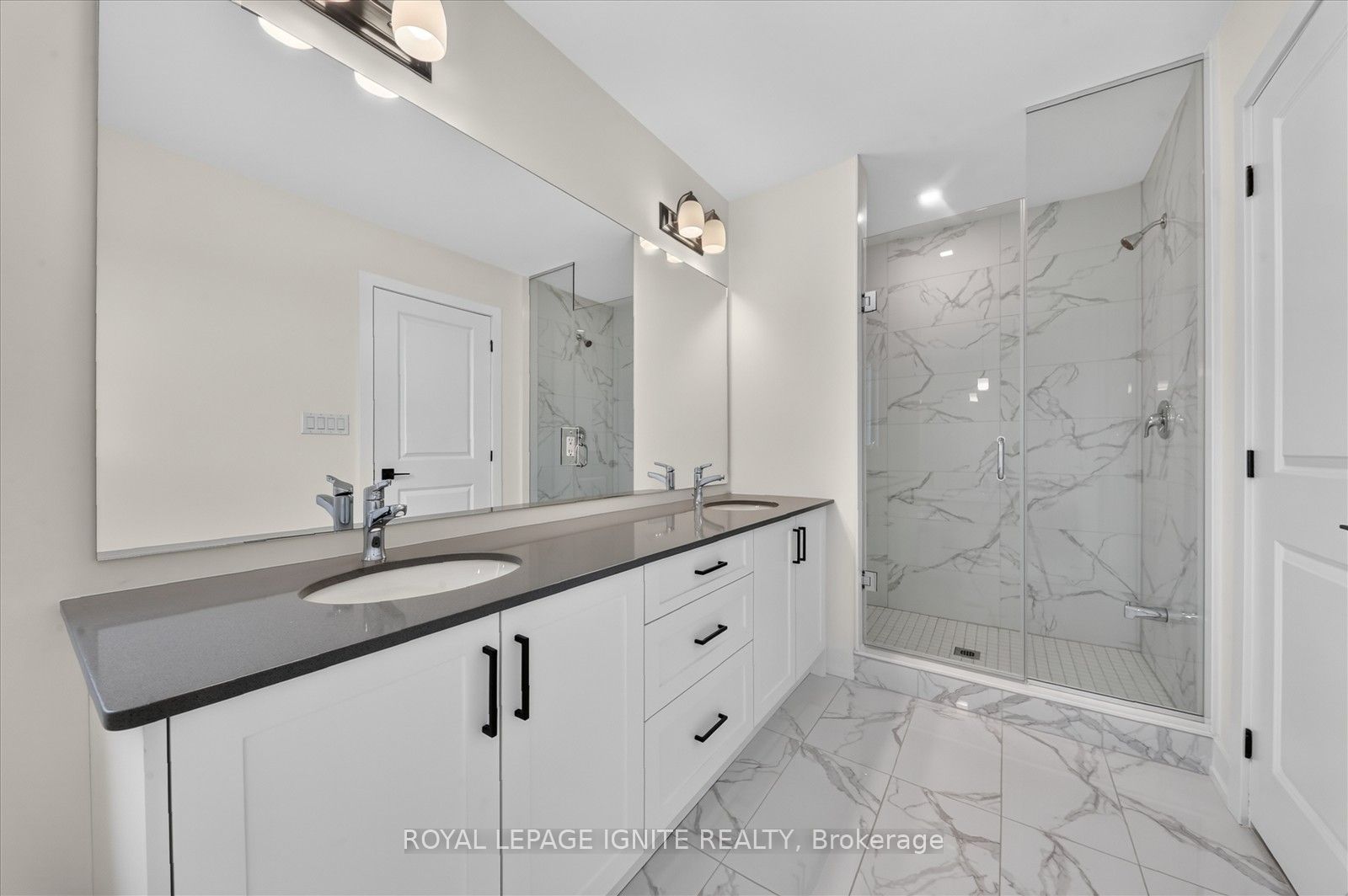 Listing 245003 Image