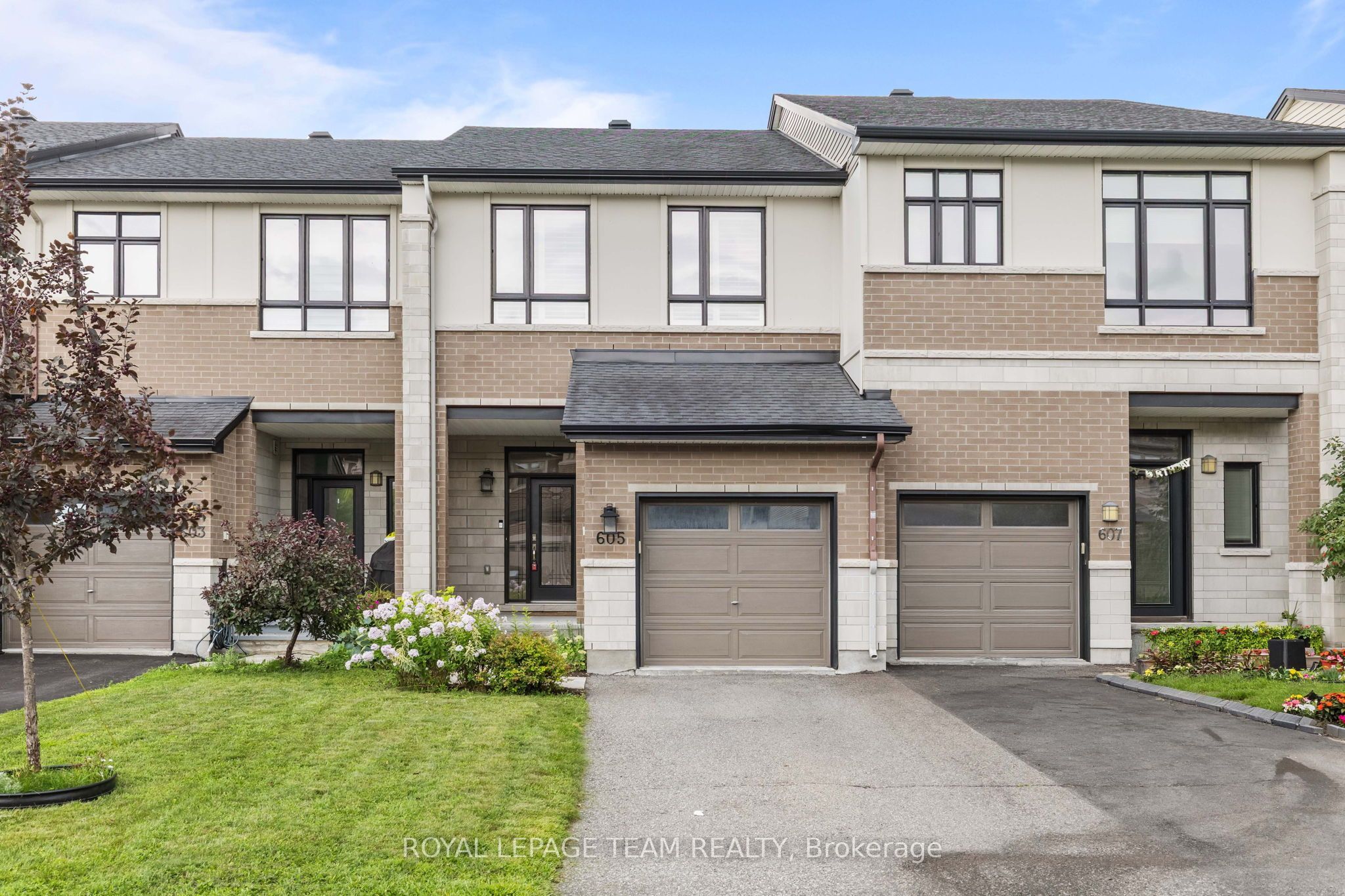 Listing 256125 Image