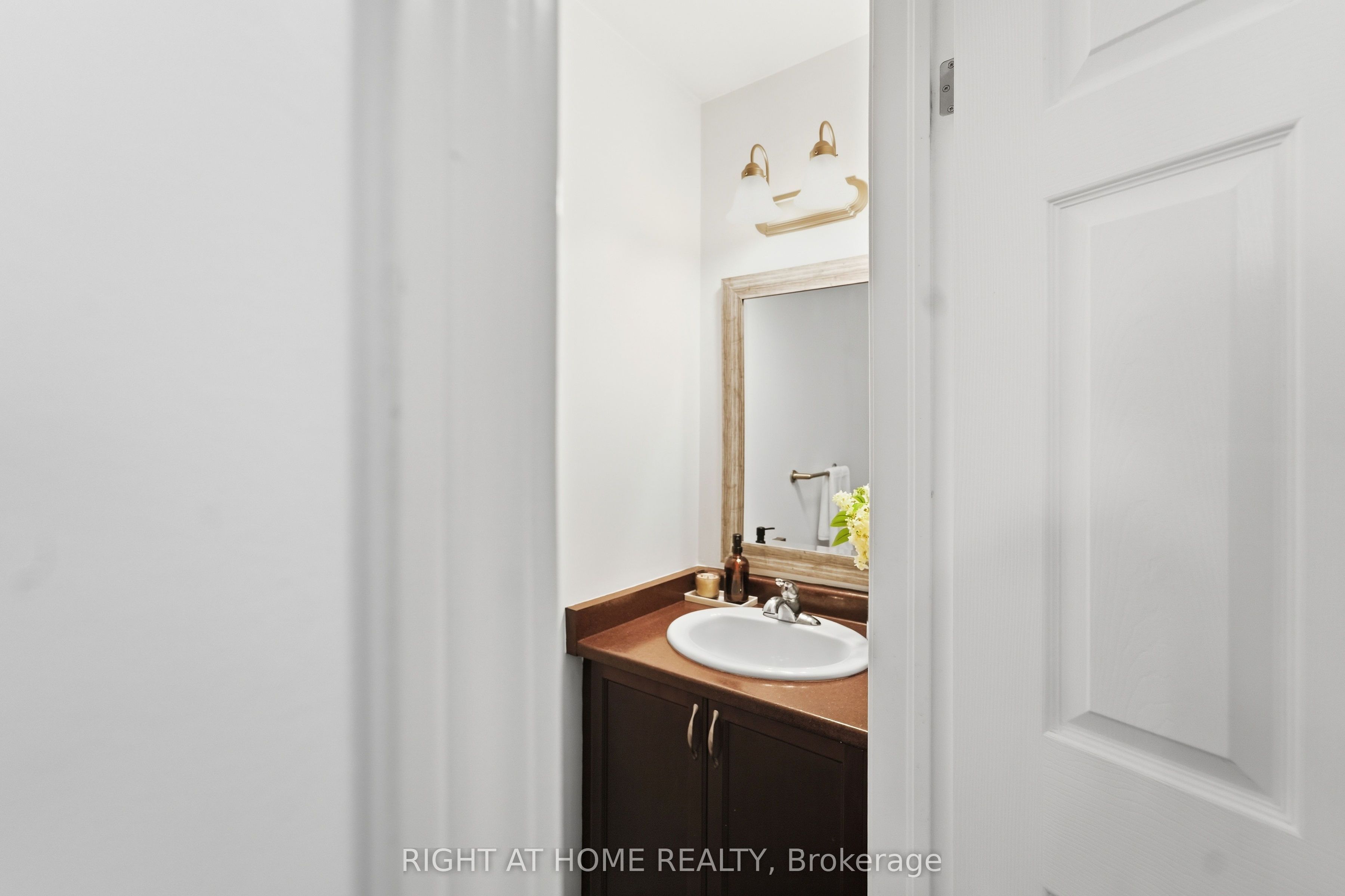 Listing 256201 Image