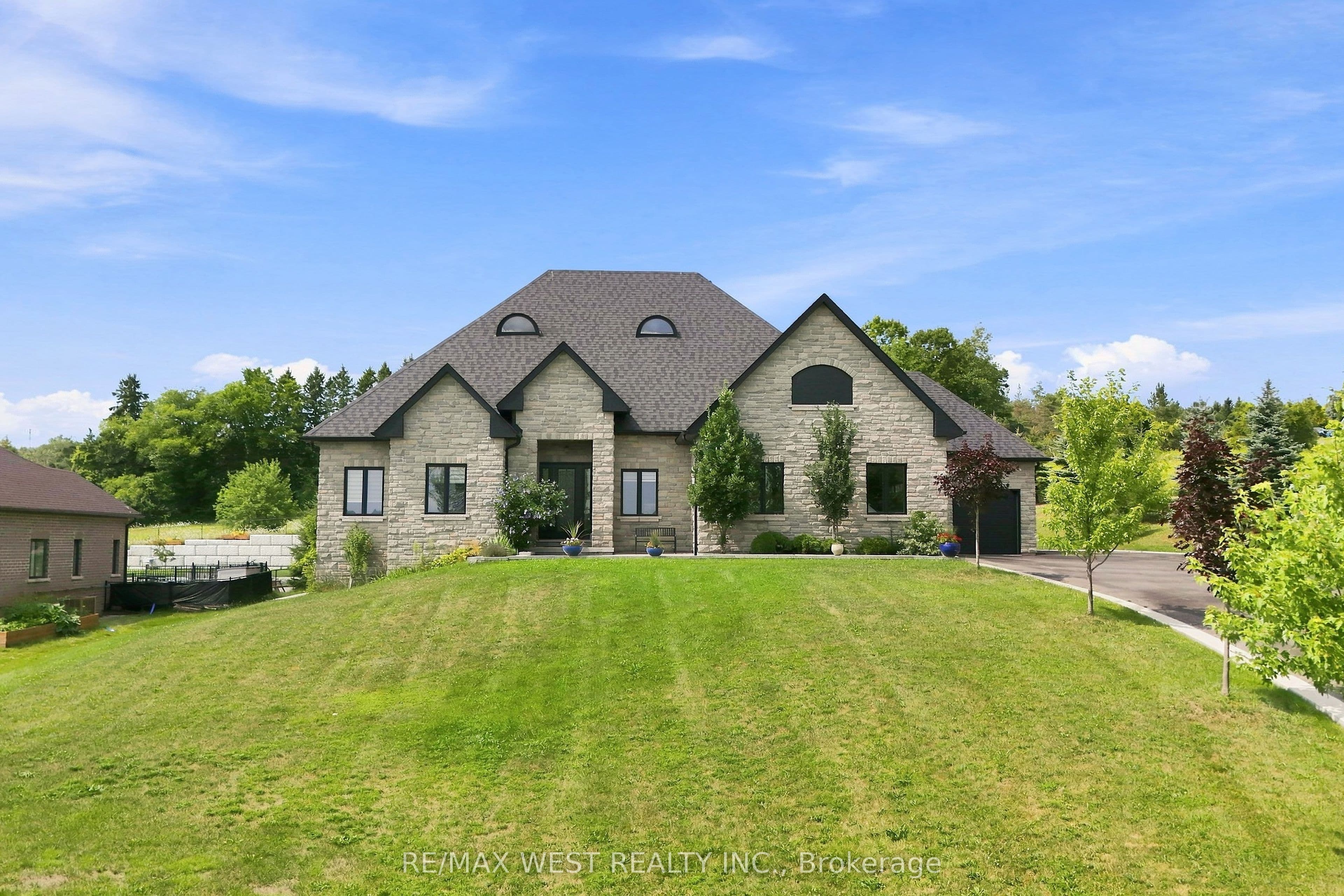 Main Property