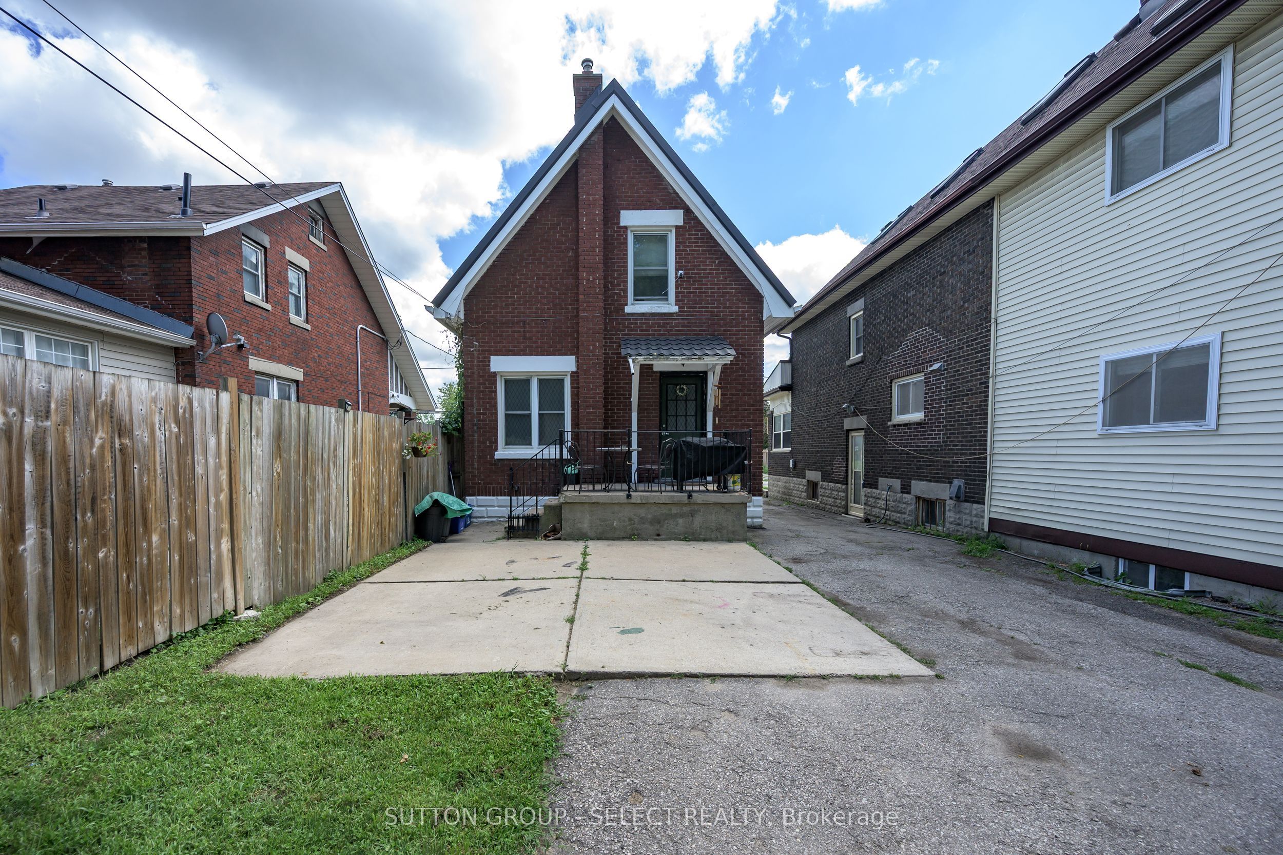 Main Property