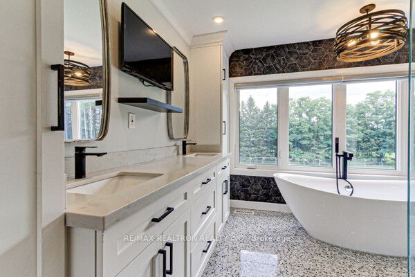 Listing 256321 Image