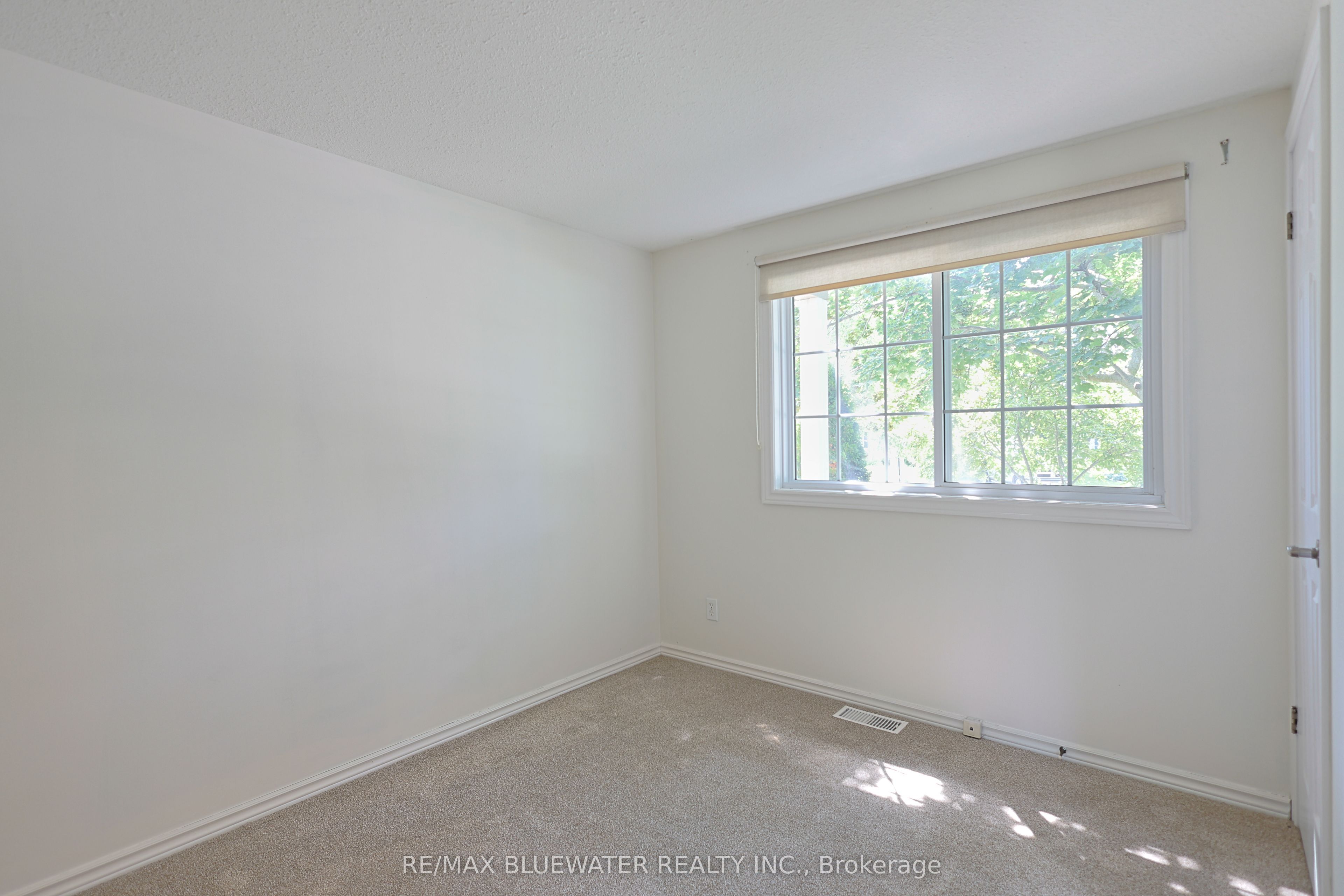 Listing 260329 Image