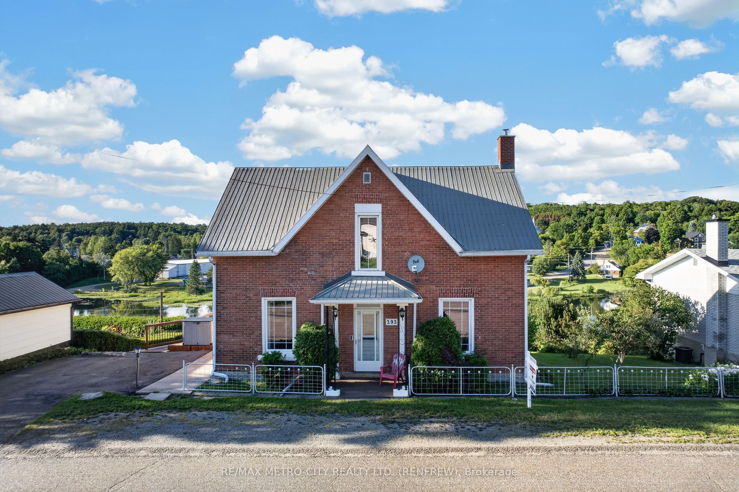 Listing 260800 Image