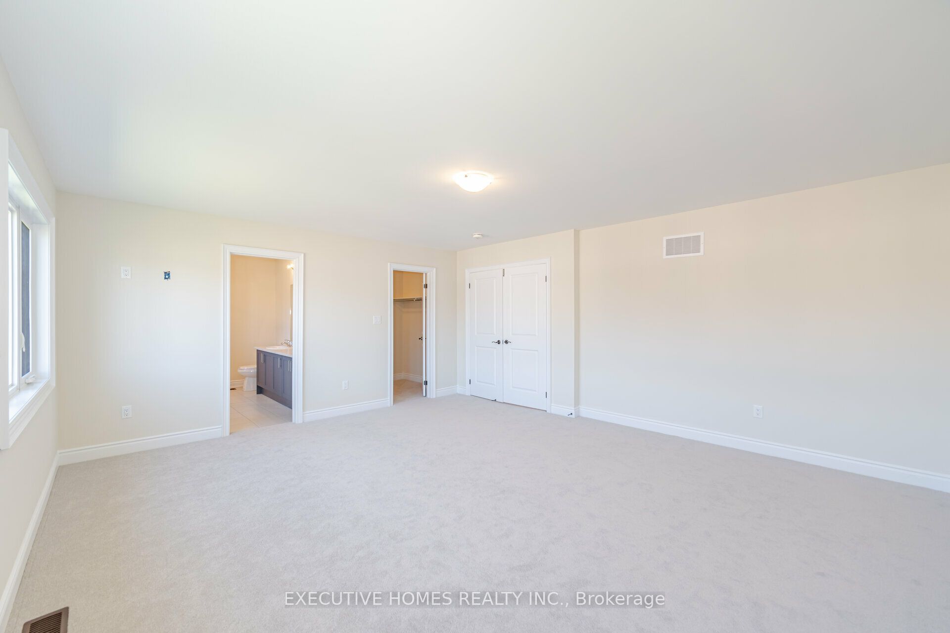 Listing 260104 Image