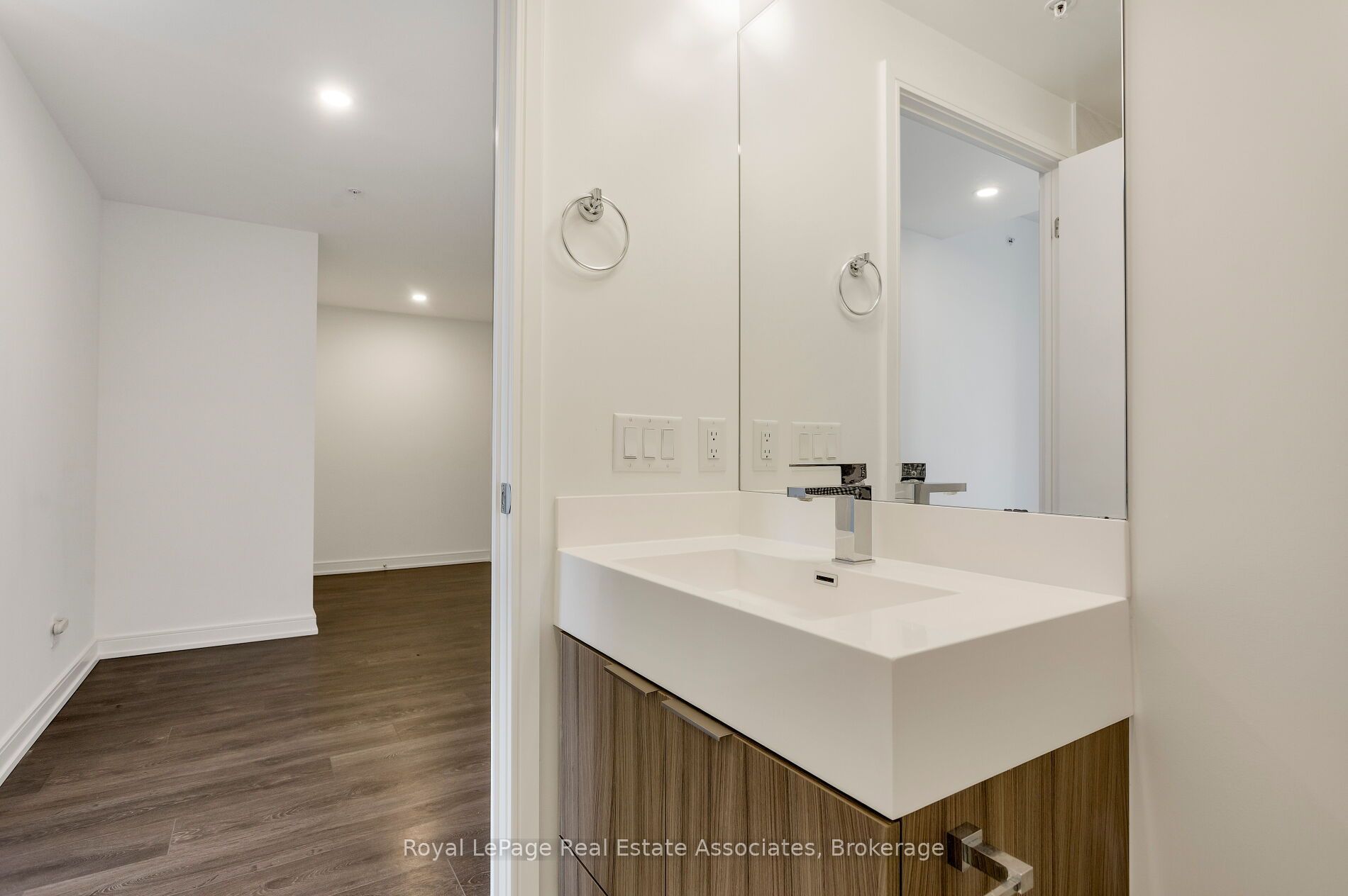 Listing 260707 Image