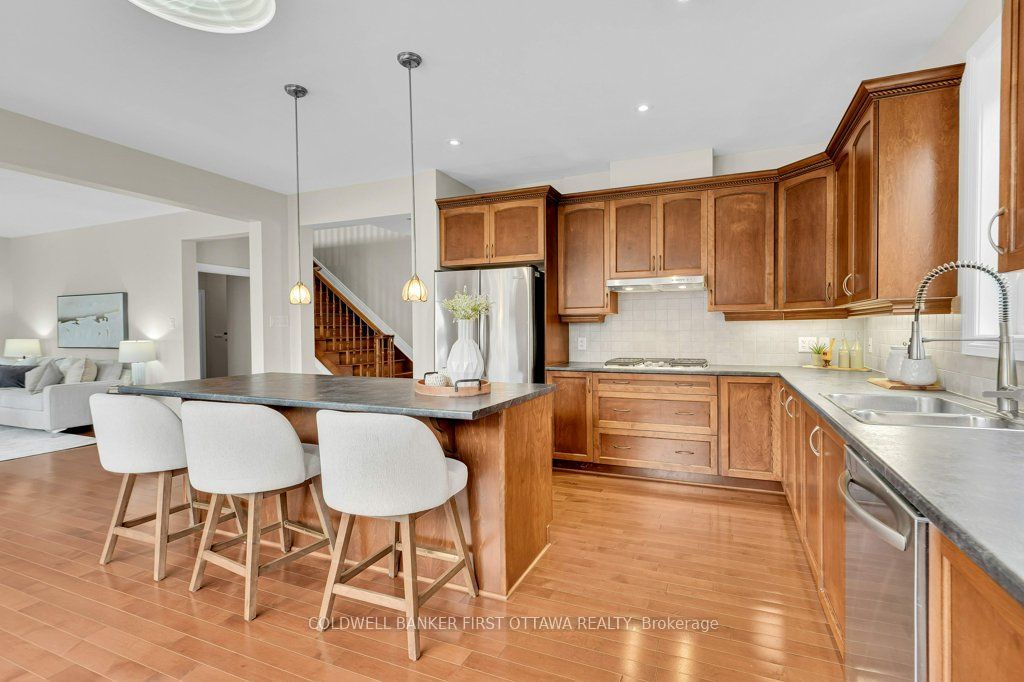 Listing 260918 Image