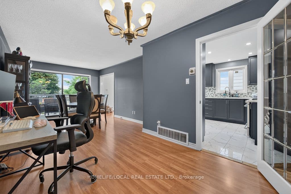 Listing 300401 Image