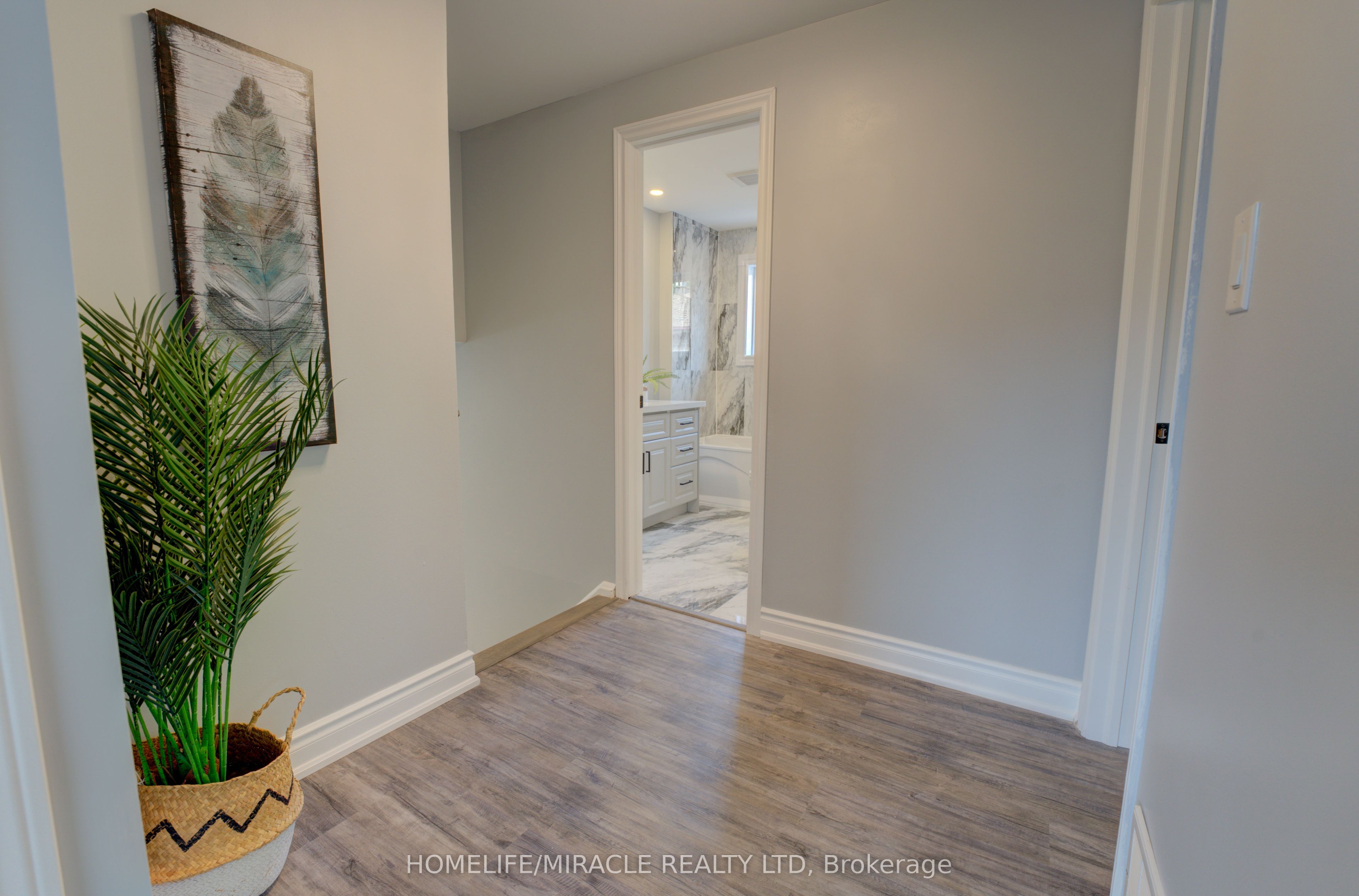 Listing 260042 Image