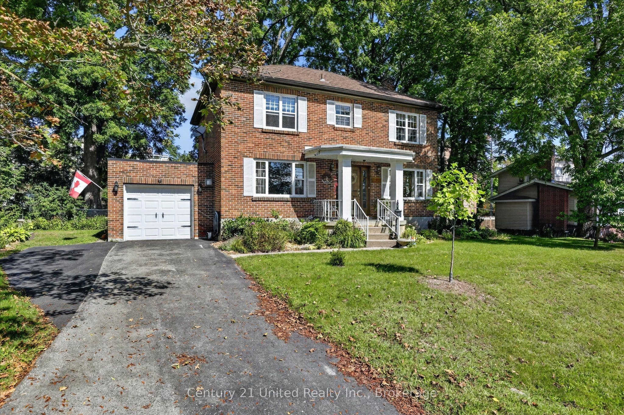Listing 300372 Image