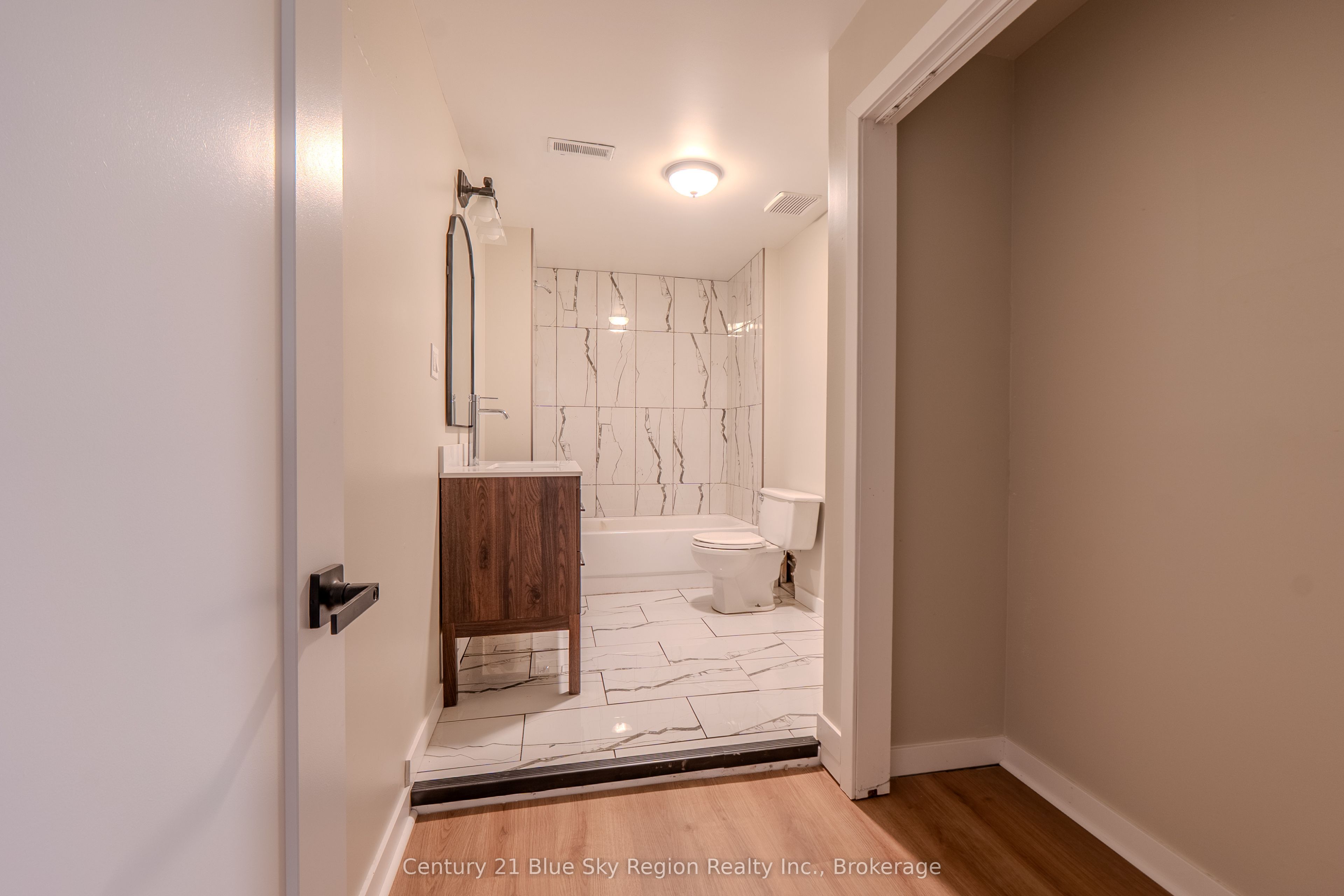 Listing 270711 Image