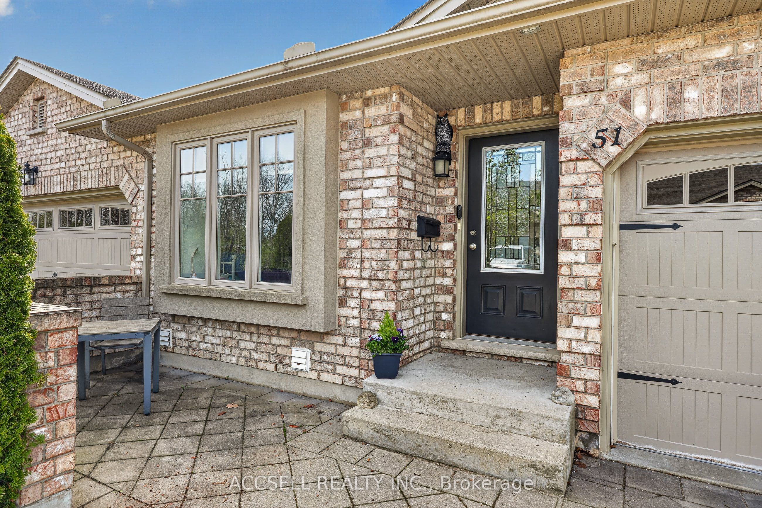 Listing 304009 Image